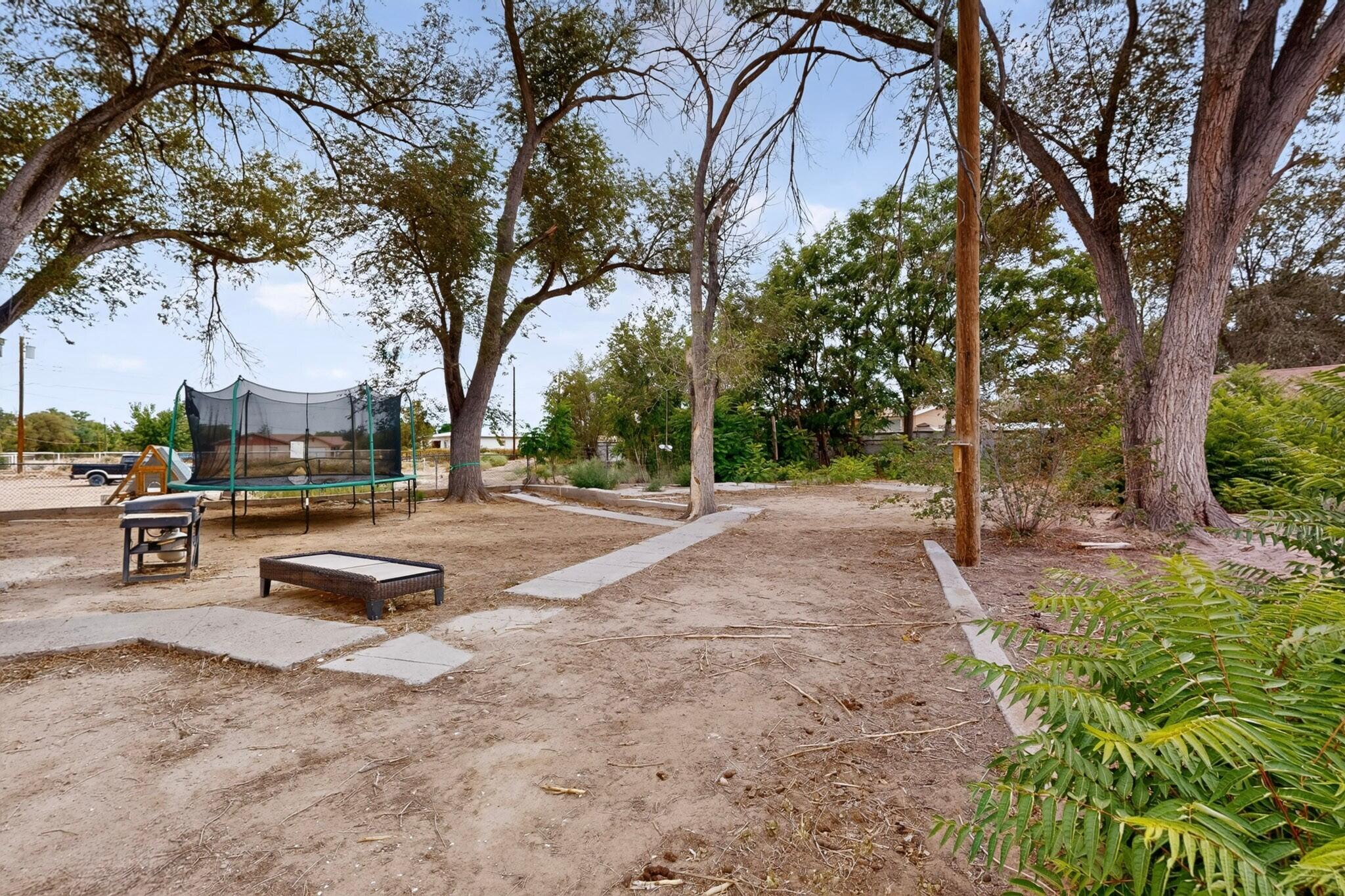 Photo 9 — 1103 N Mesa Road