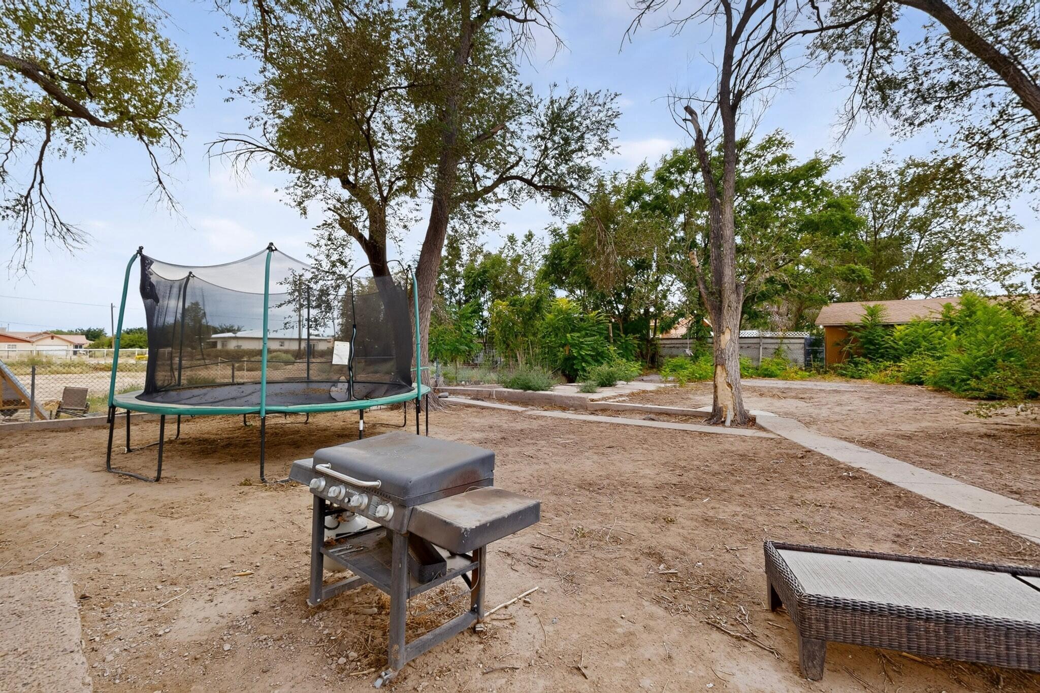 Photo 8 — 1103 N Mesa Road
