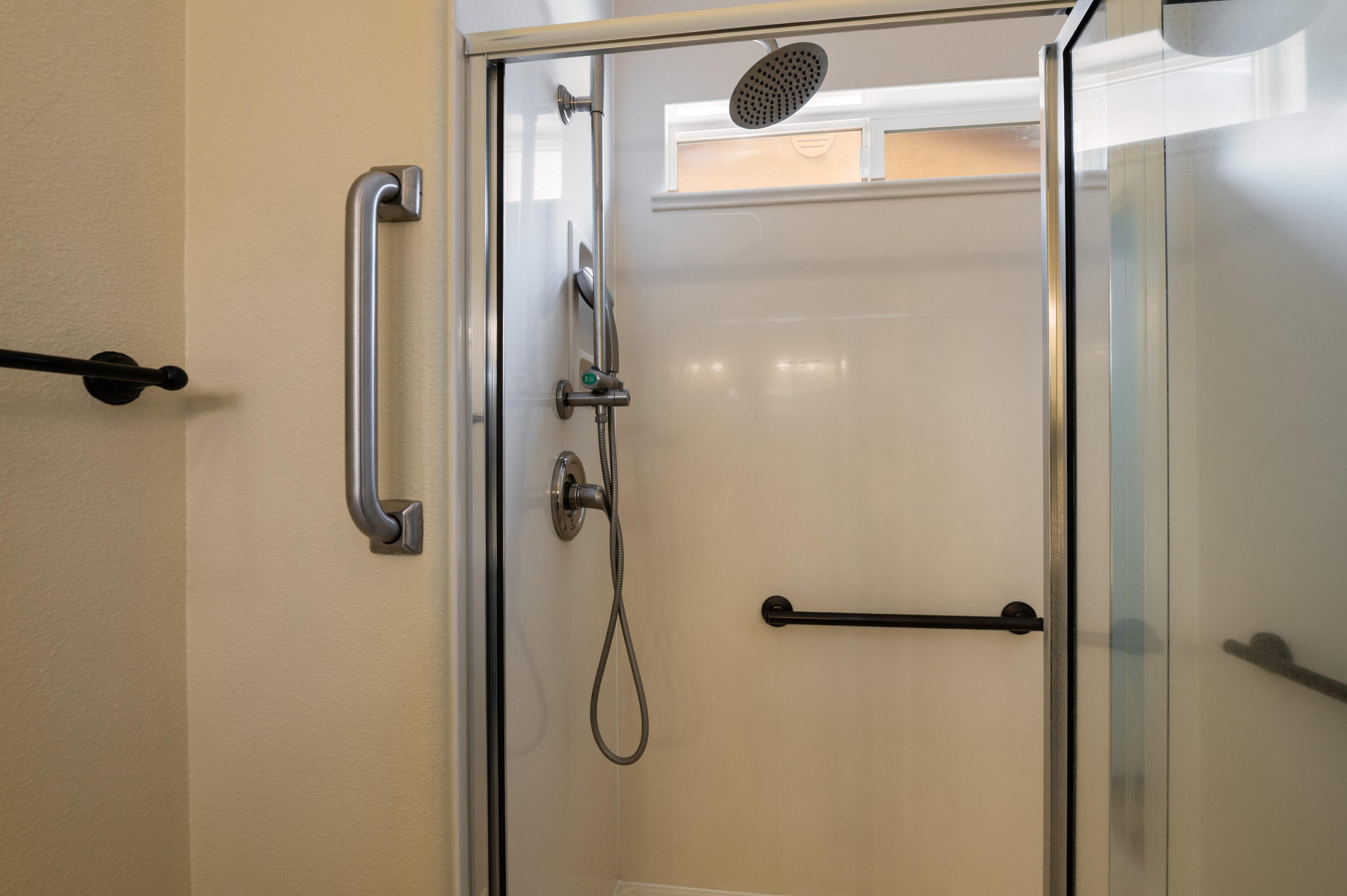 Photo 7 — 271 Zuni River Circle SW