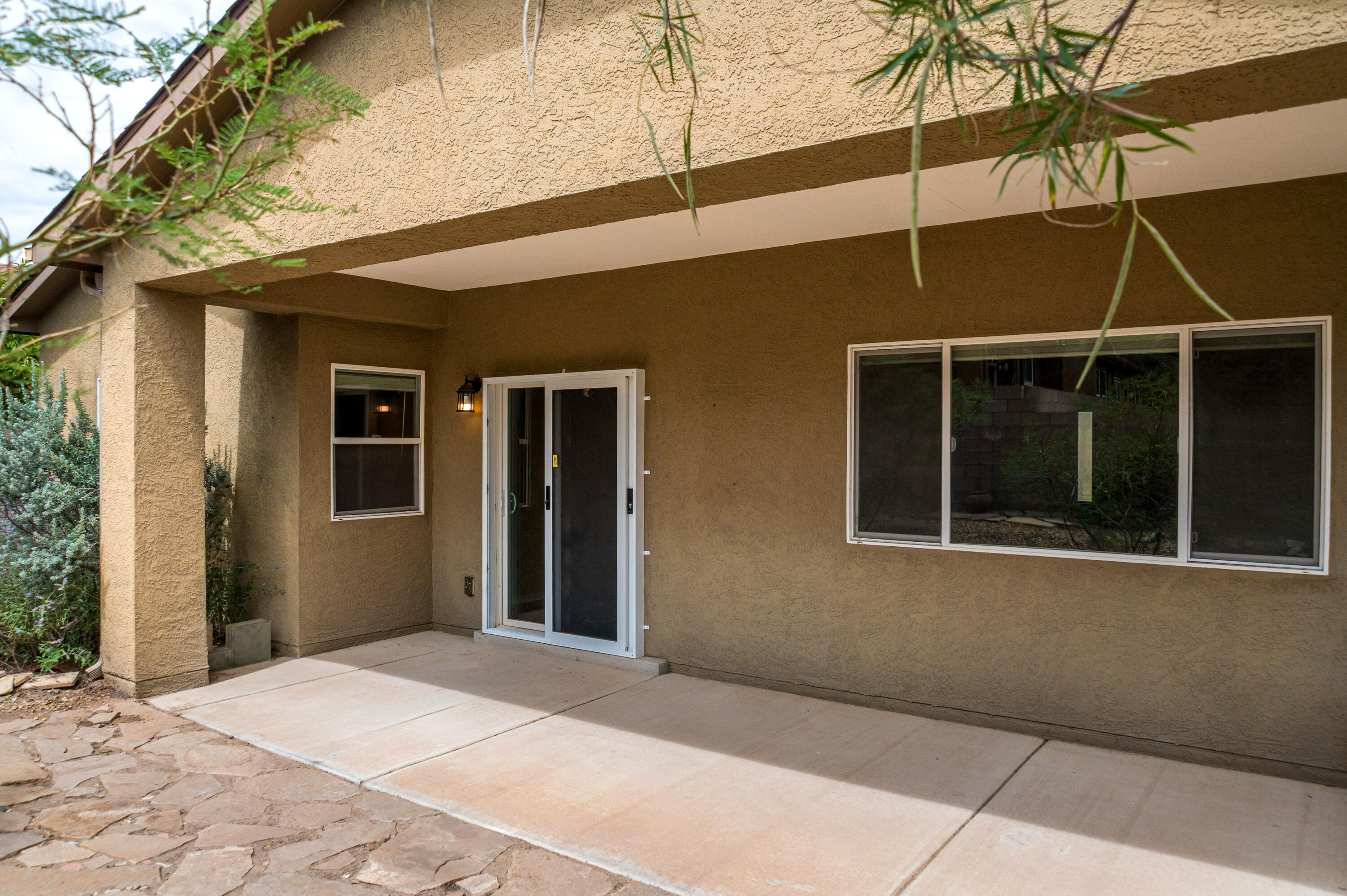 Photo 3 — 271 Zuni River Circle SW
