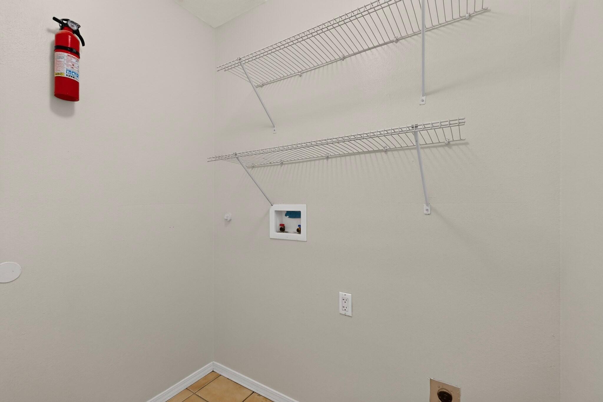 Photo 18 — 204 10th Avenue SW
