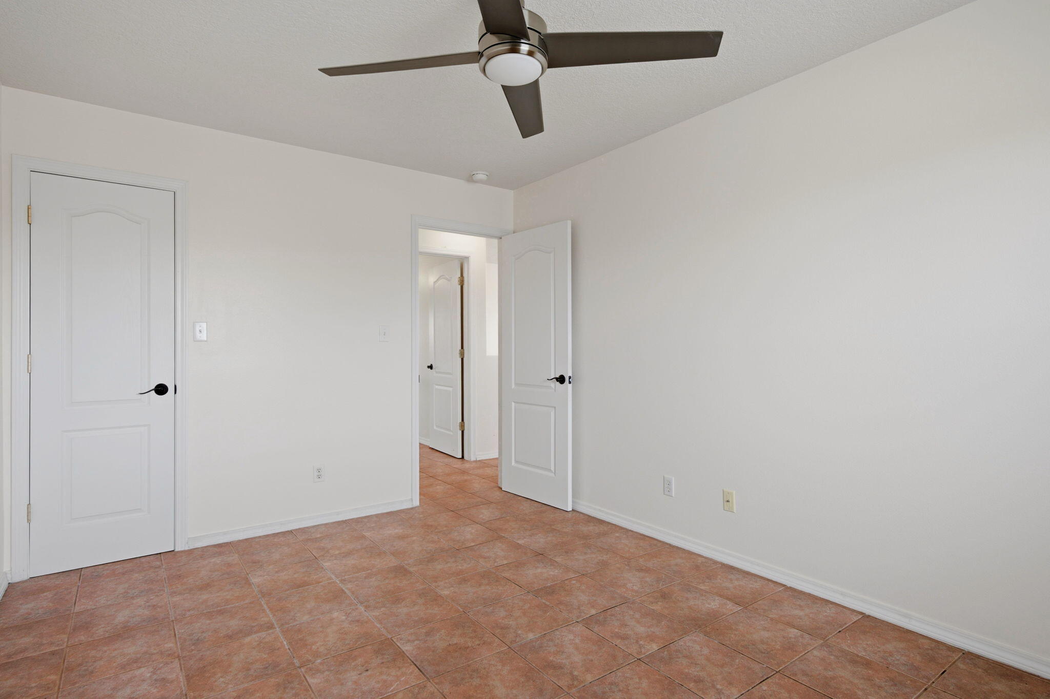 Photo 17 — 1338 Mountain Vista Drive SE