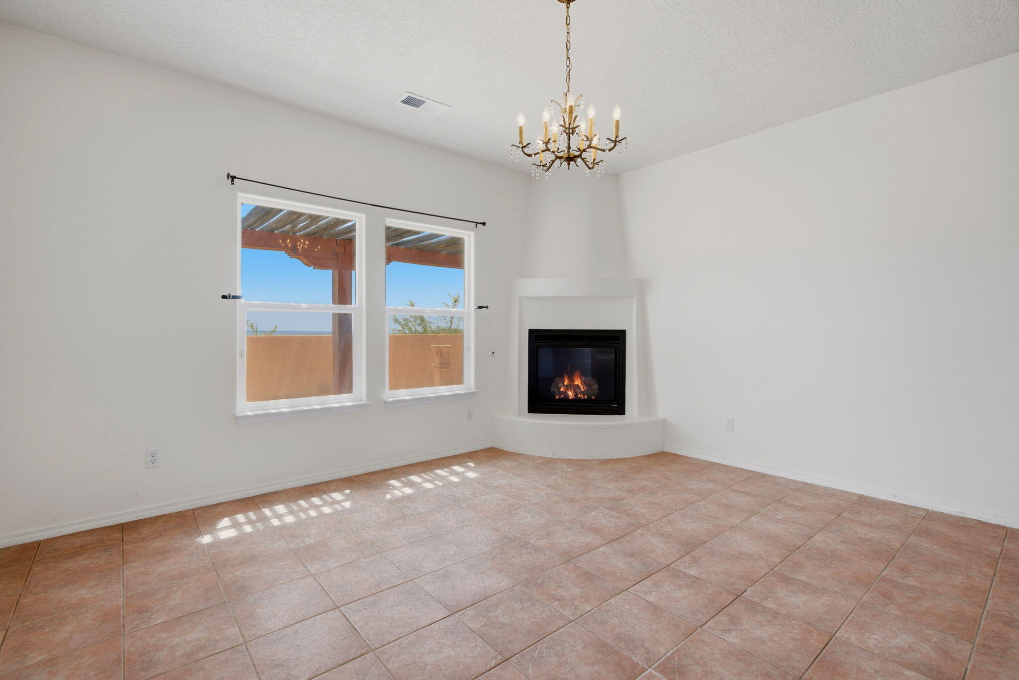 Photo 15 — 1338 Mountain Vista Drive SE
