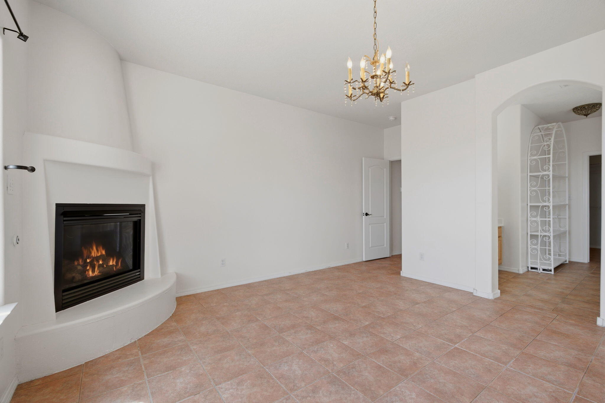 Photo 14 — 1338 Mountain Vista Drive SE