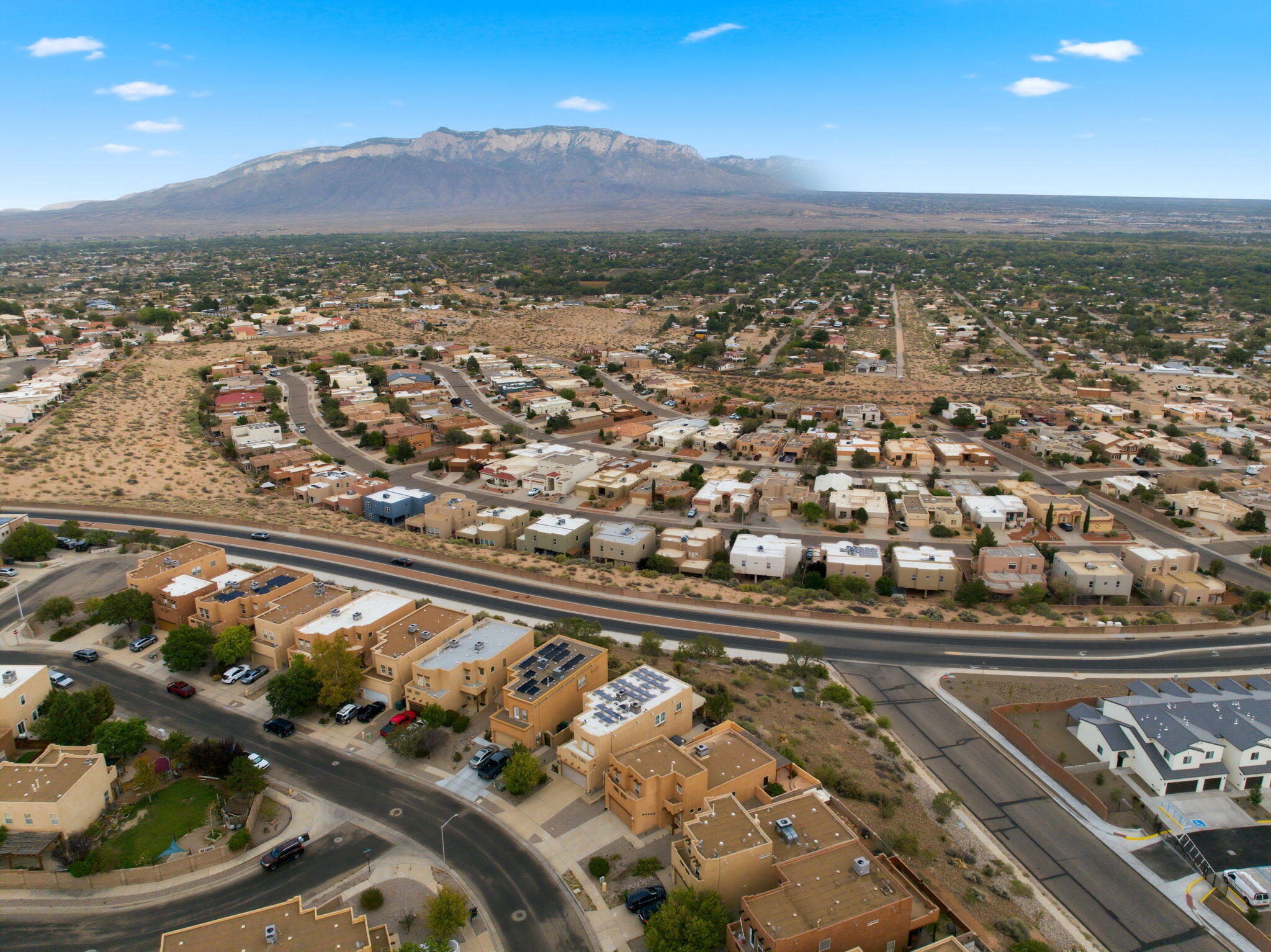 Photo 6 — 1338 Mountain Vista Drive SE
