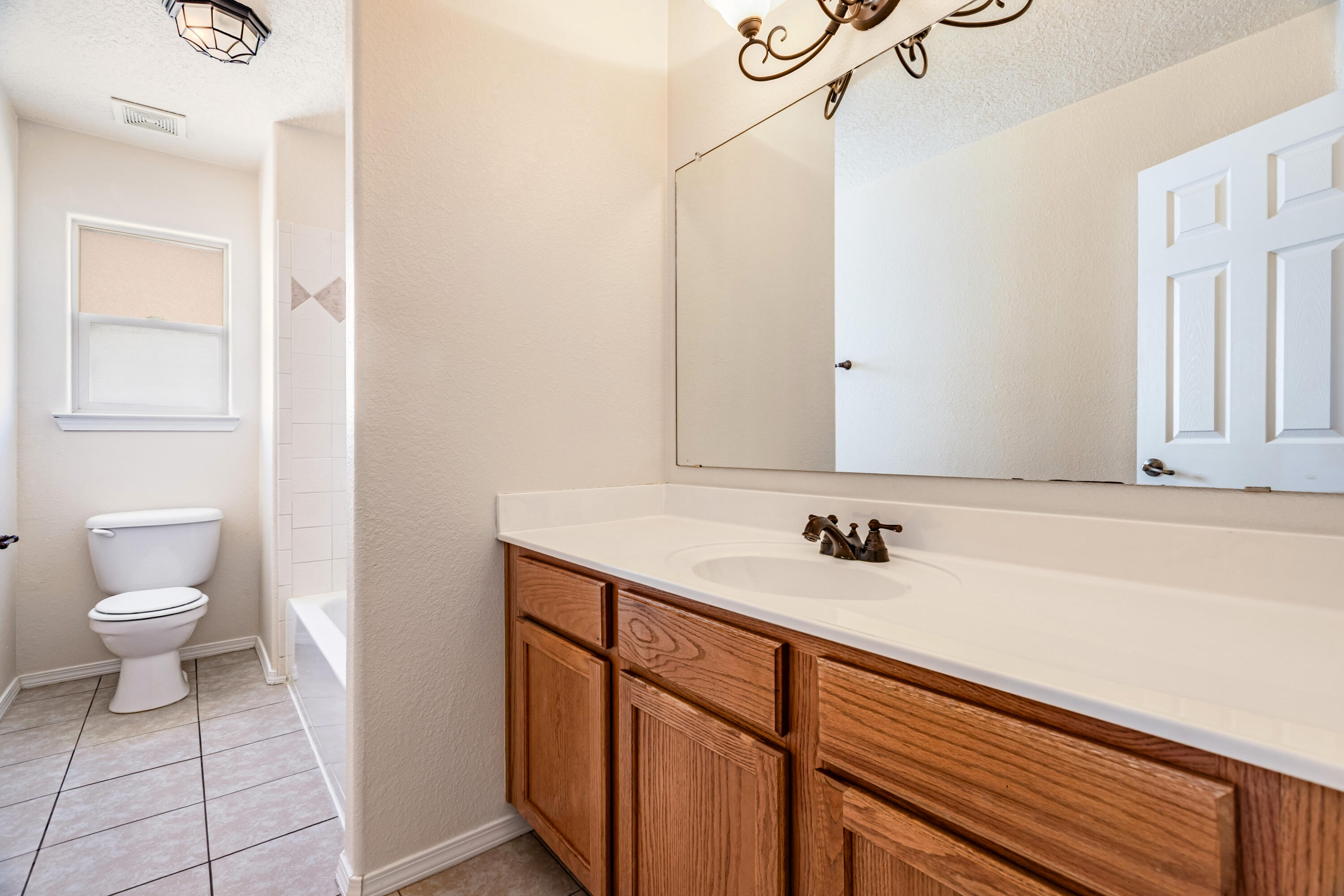 Photo 13 — 5832 Ermemin Avenue NW
