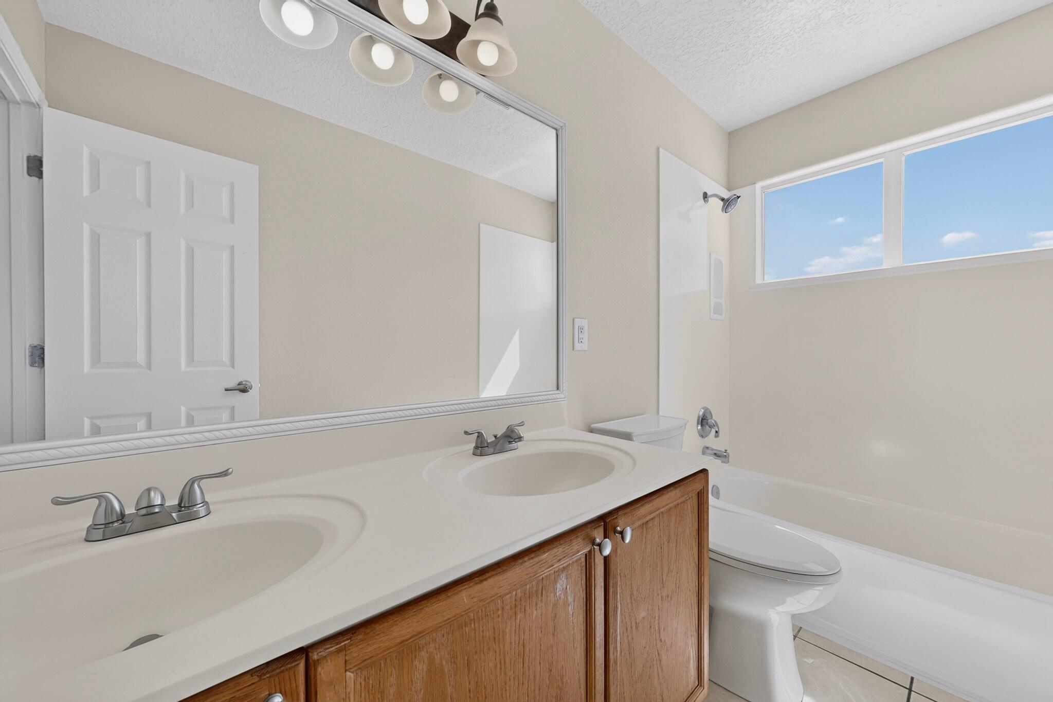 Photo 20 — 10705 Flagstone Place NW