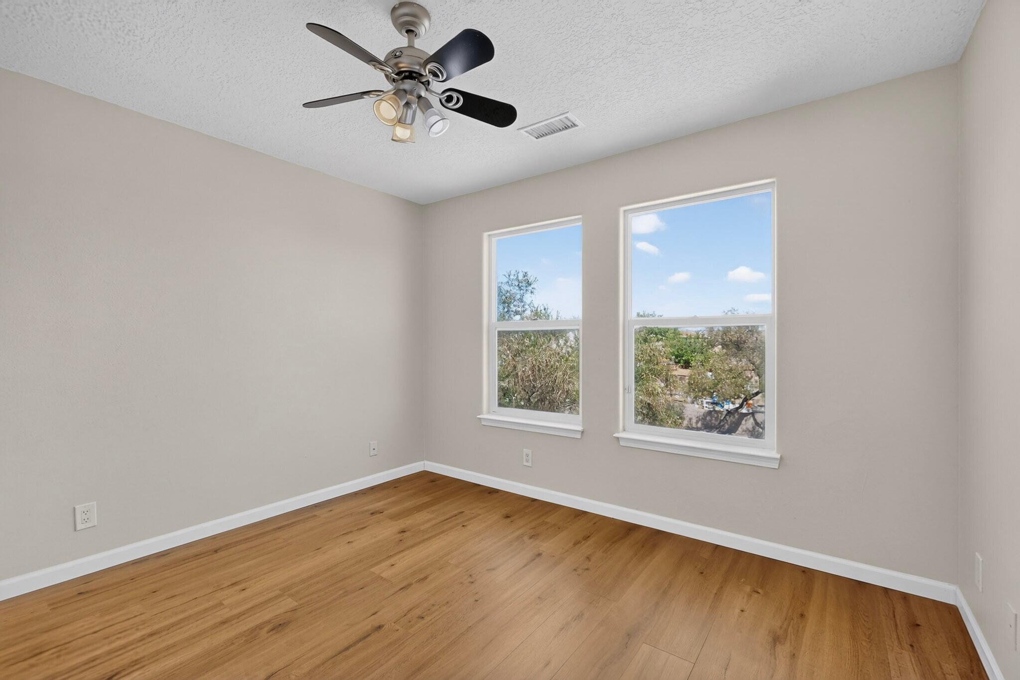 Photo 13 — 10705 Flagstone Place NW