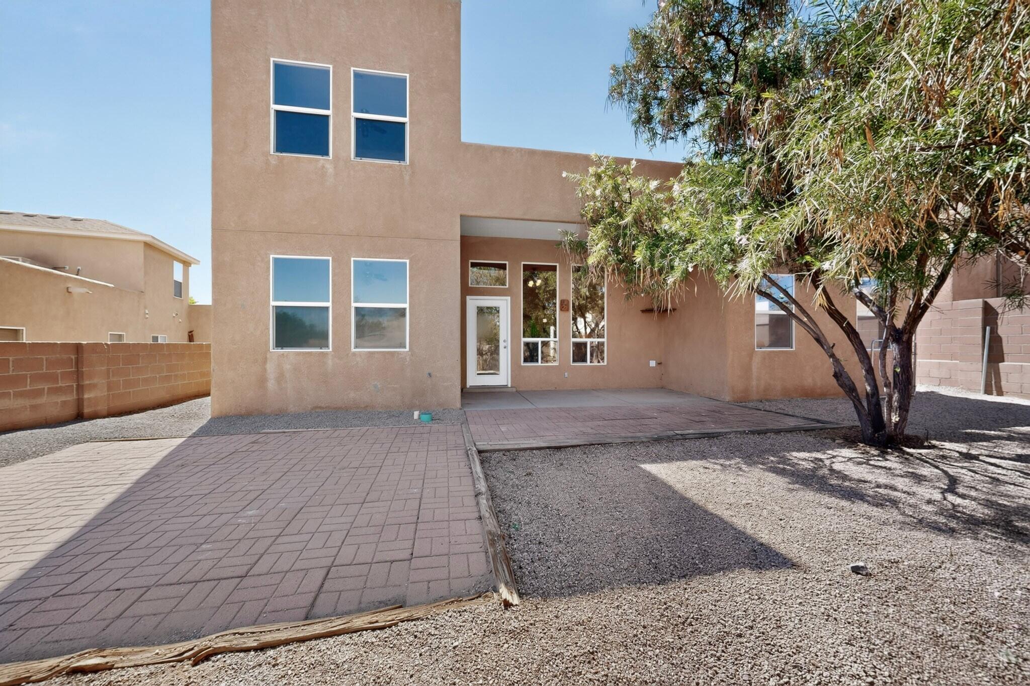 Photo 5 — 10705 Flagstone Place NW