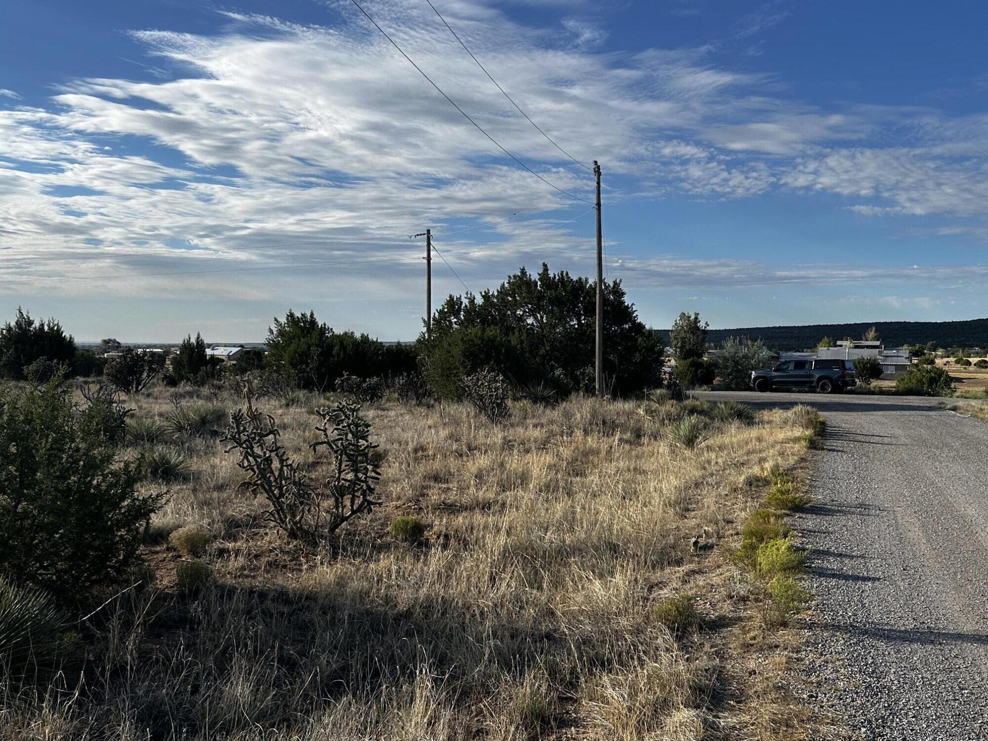 Photo 2 — 33 San Pablo Lane