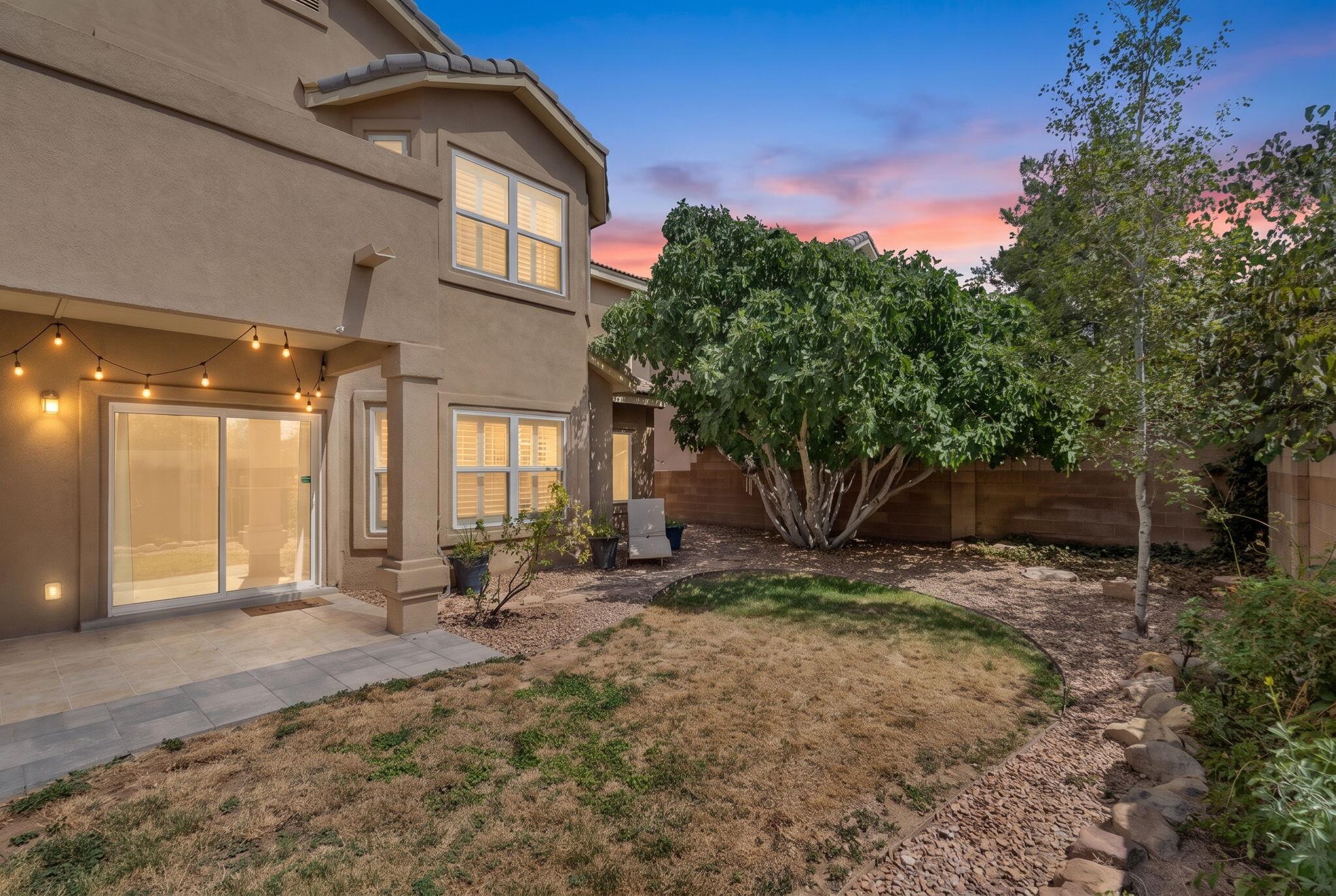 Photo 18 — 9119 Autumn Rose Drive NE