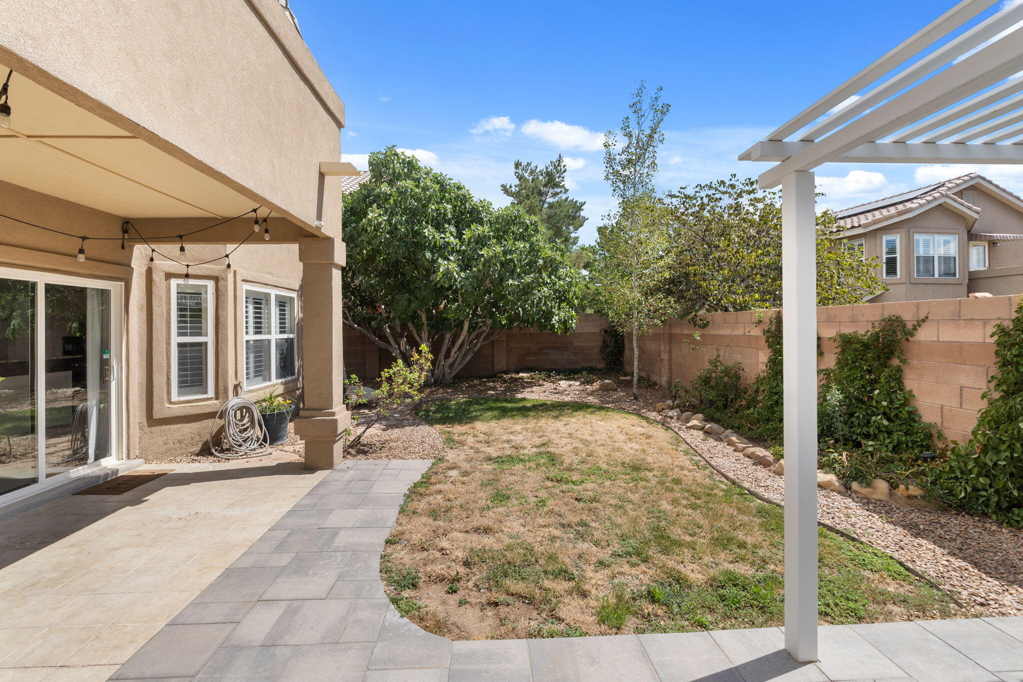 Photo 14 — 9119 Autumn Rose Drive NE