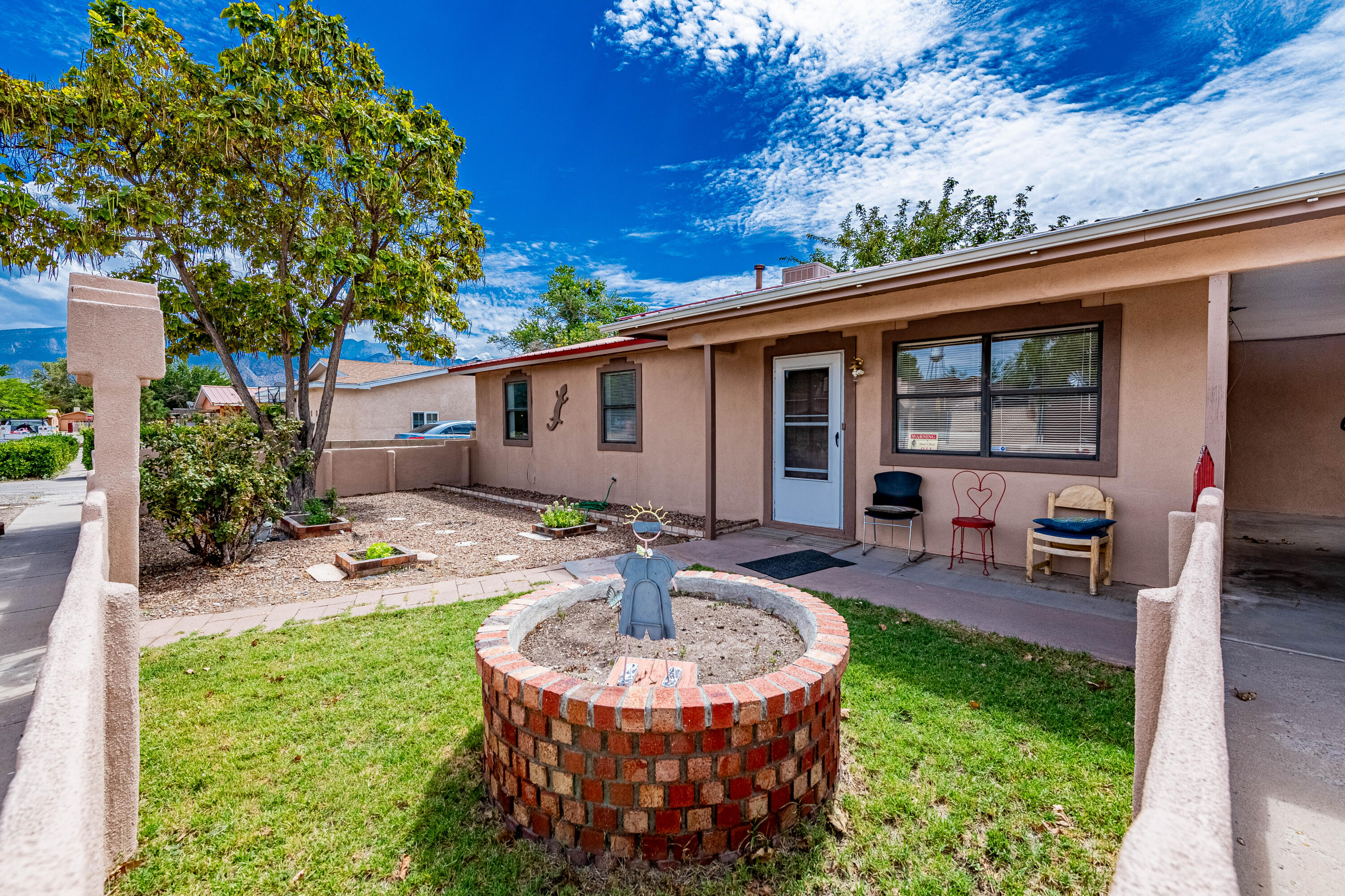 Photo 3 — 337 Los Pinos Road