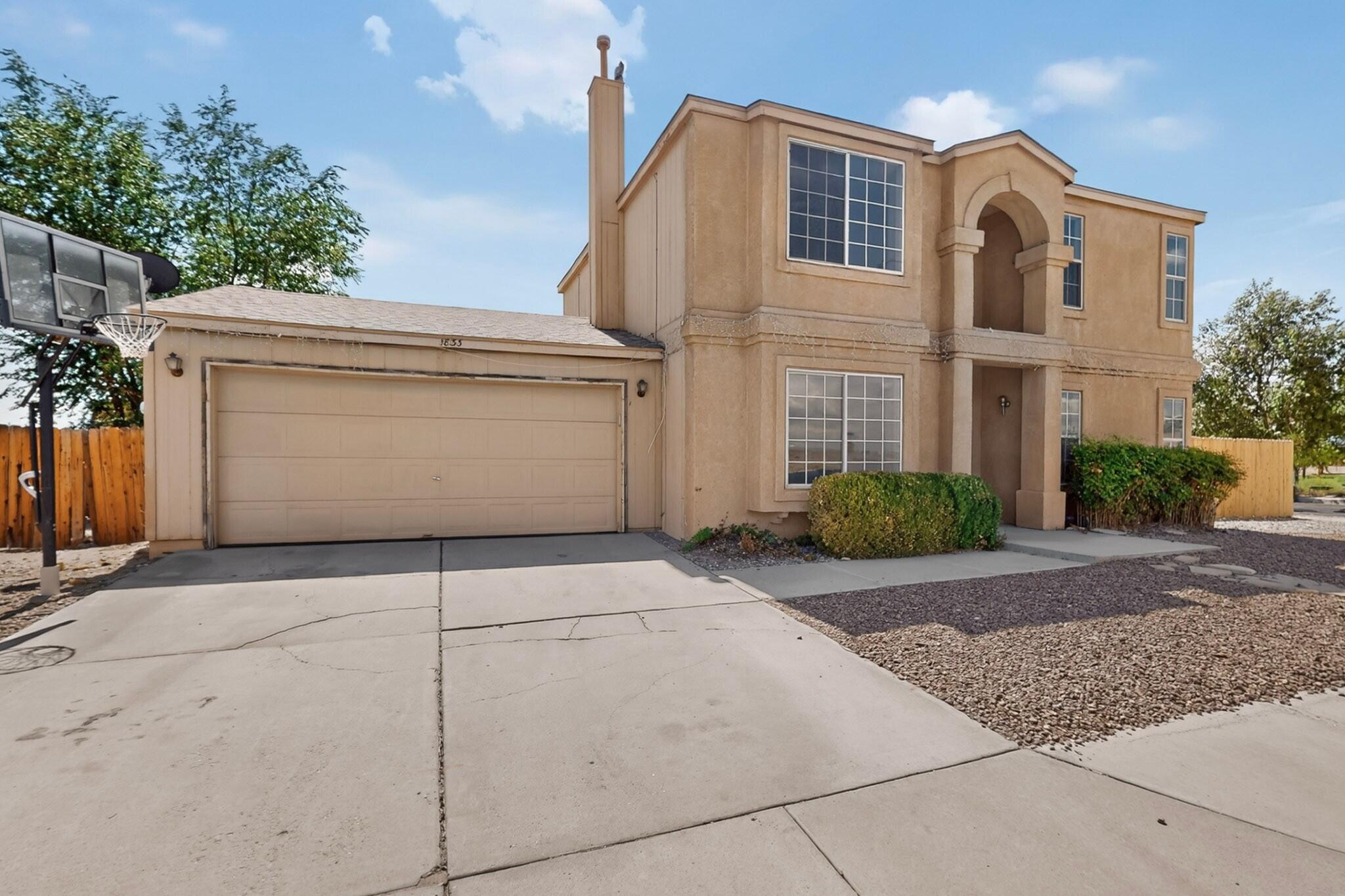Photo 5 — 1833 Strawberry Drive NE