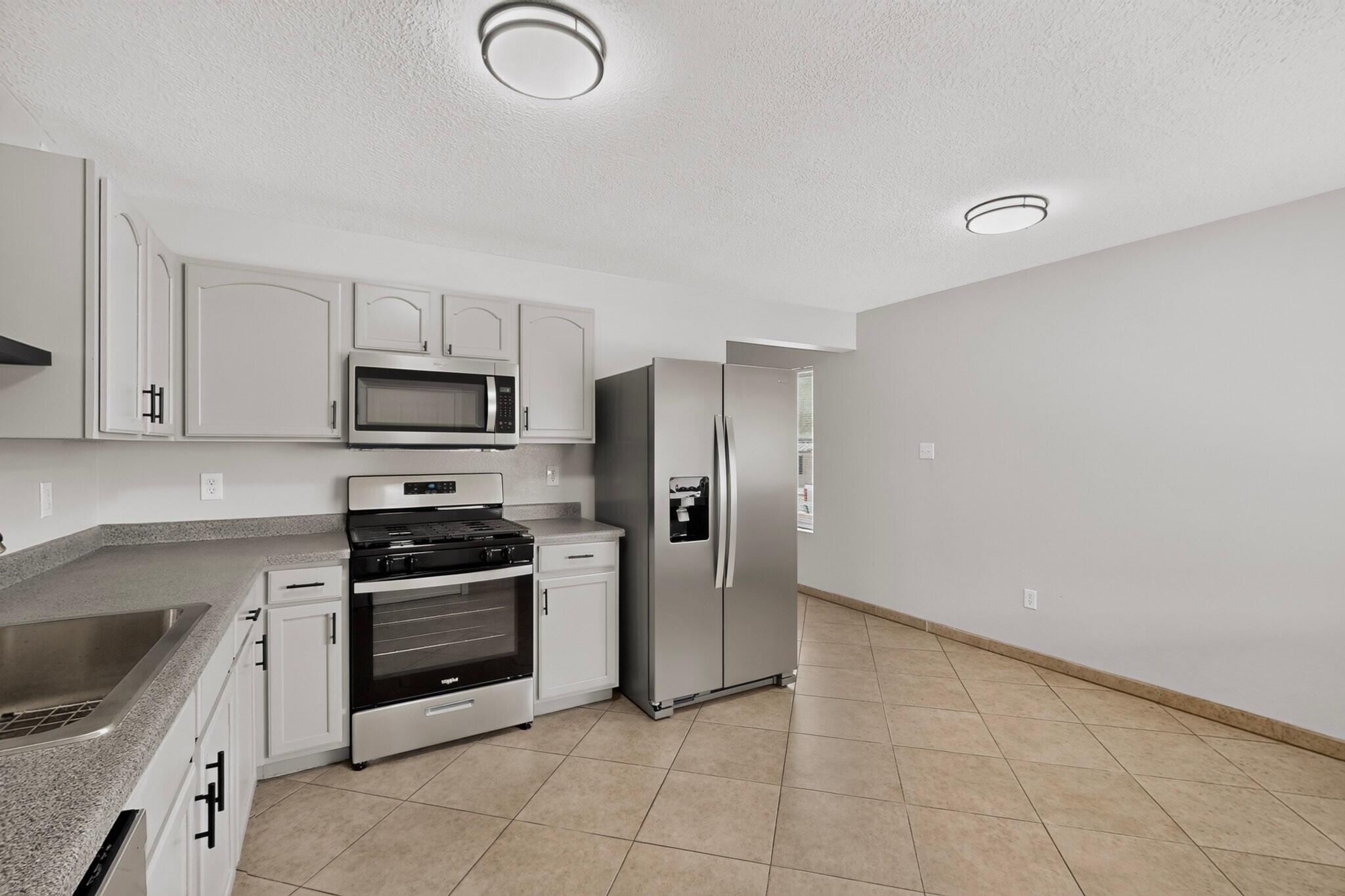 Photo 18 — 5748 Pinon Flats Road NW