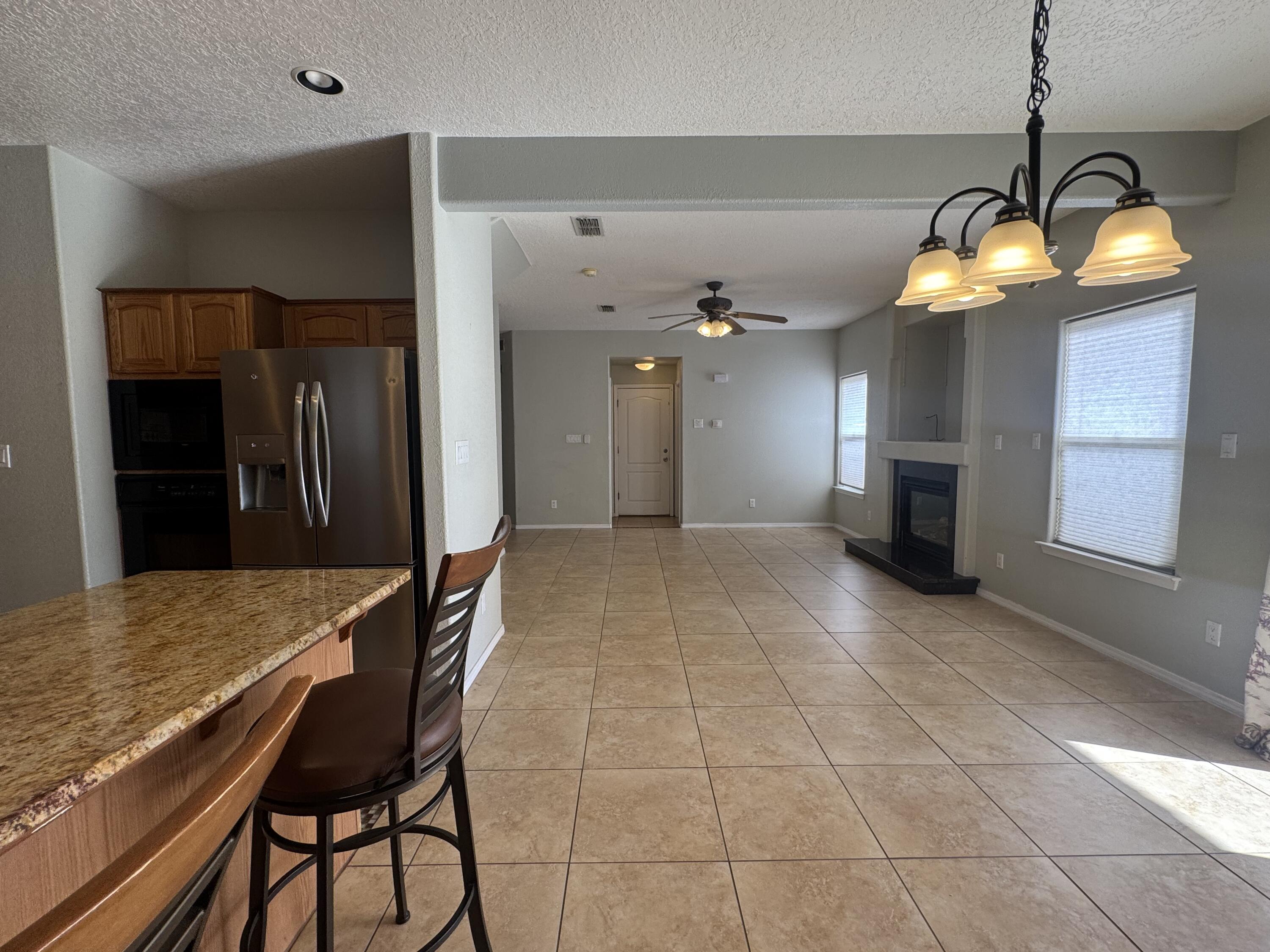 Photo 11 — 8808 Vallejo Place NE