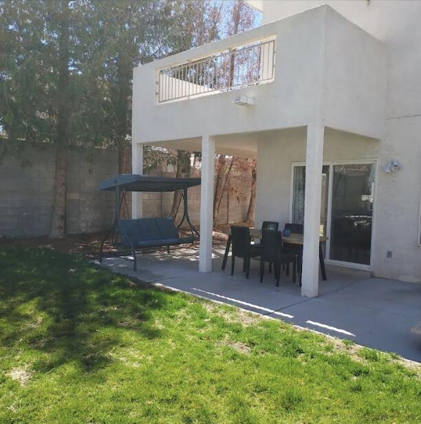 Photo 3 — 8808 Vallejo Place NE