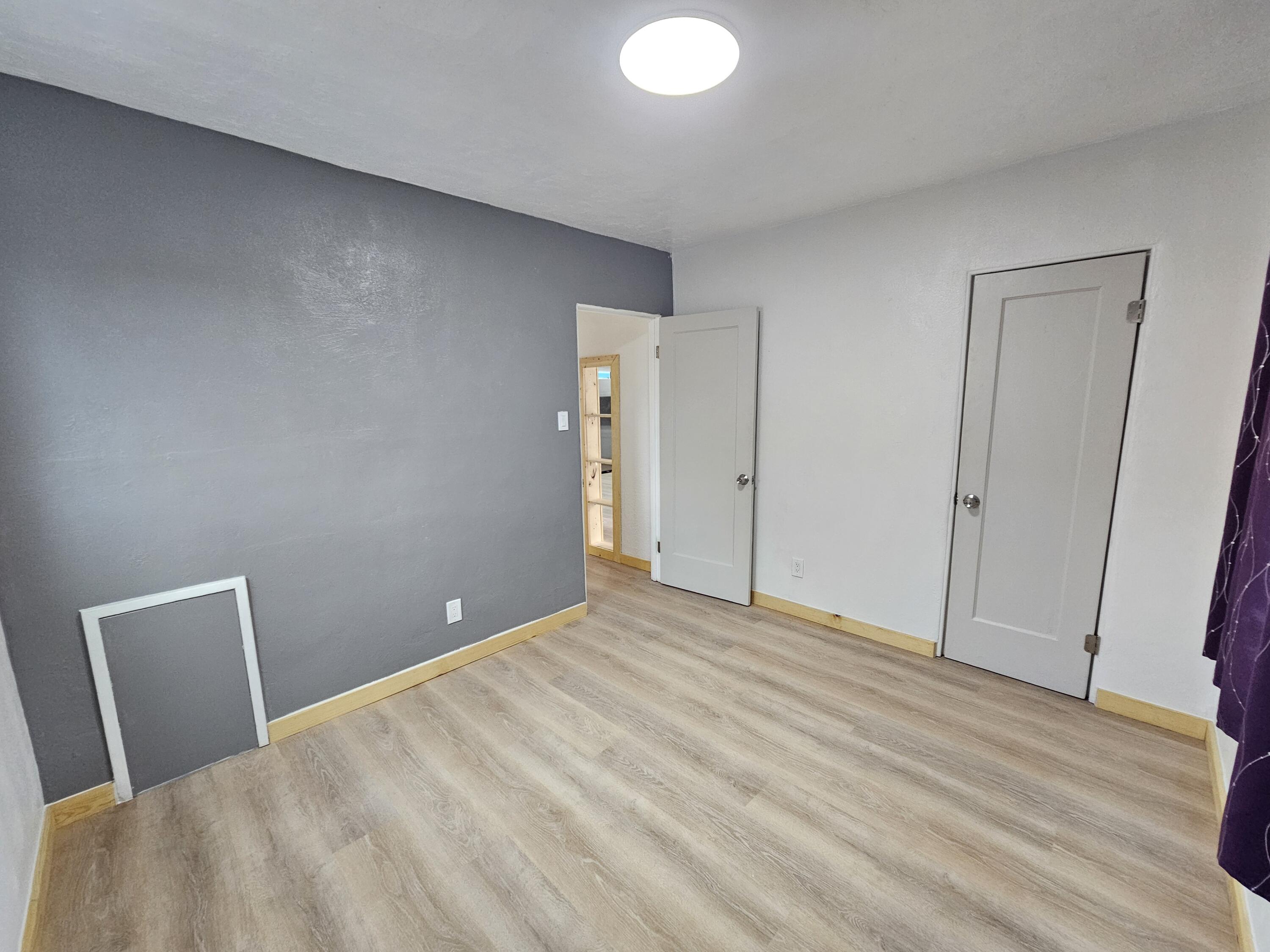 Photo 10 — 3428 Ross Avenue SE