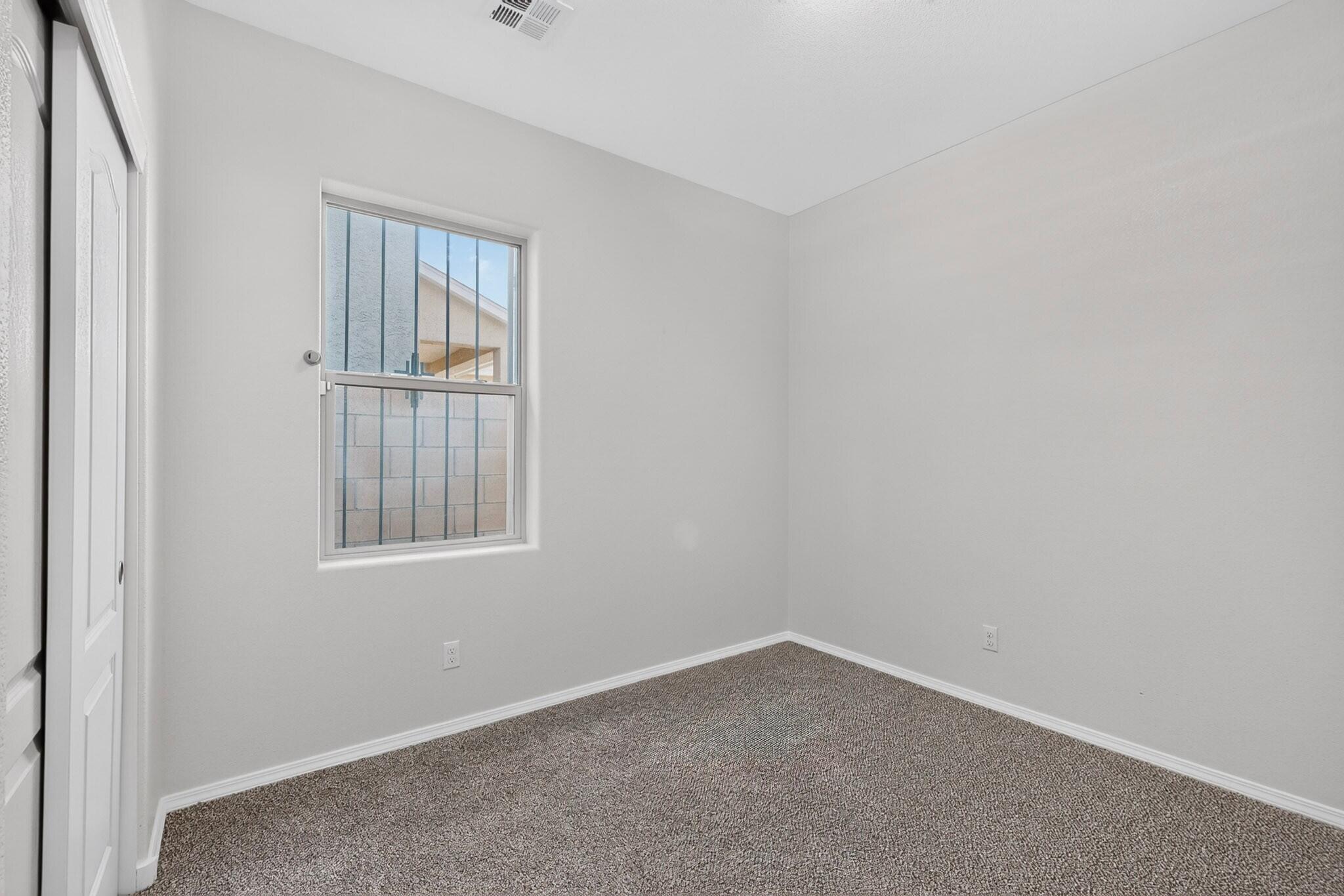 Photo 10 — 10039 Andrews Avenue SW