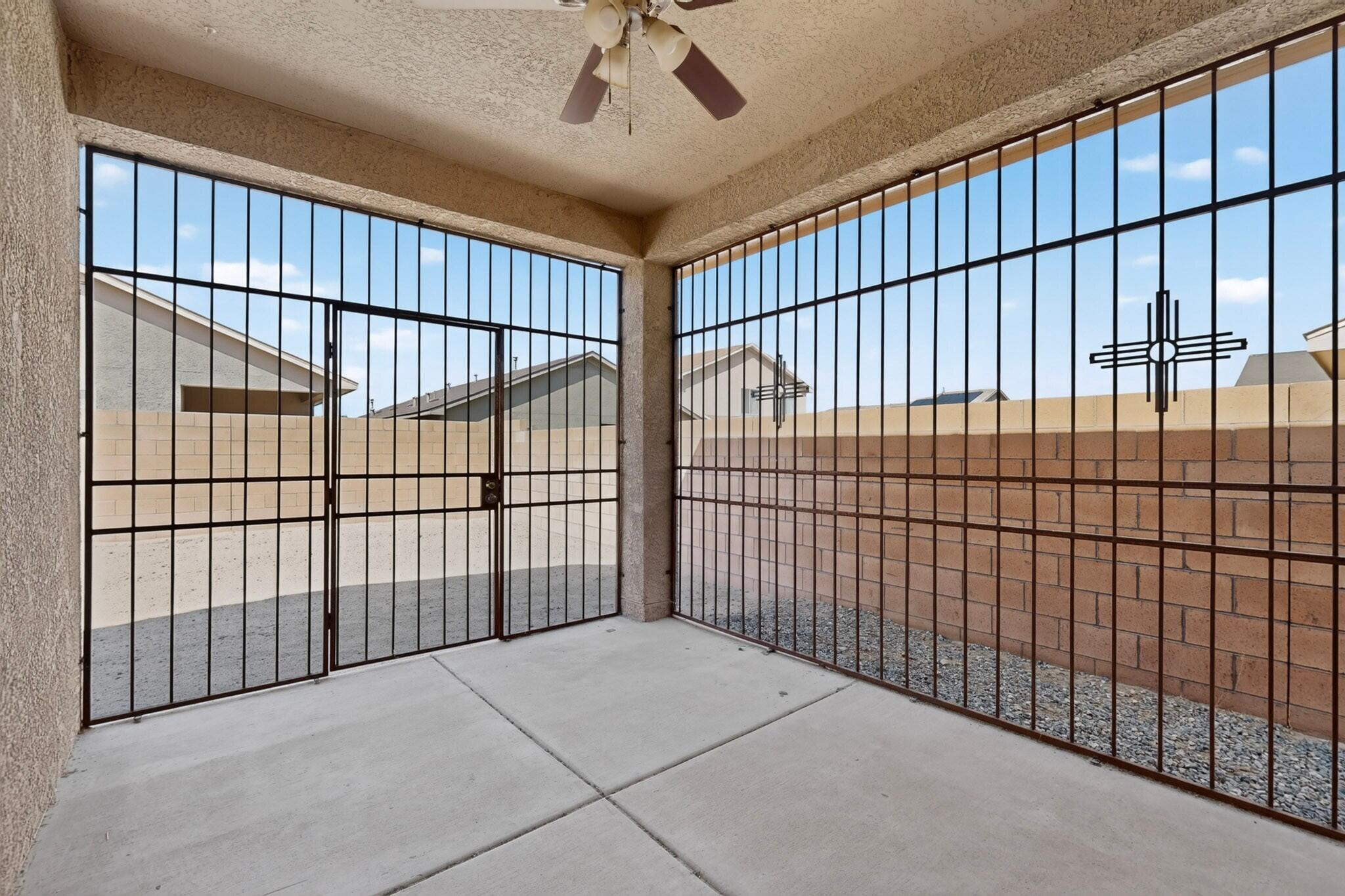 Photo 4 — 10039 Andrews Avenue SW