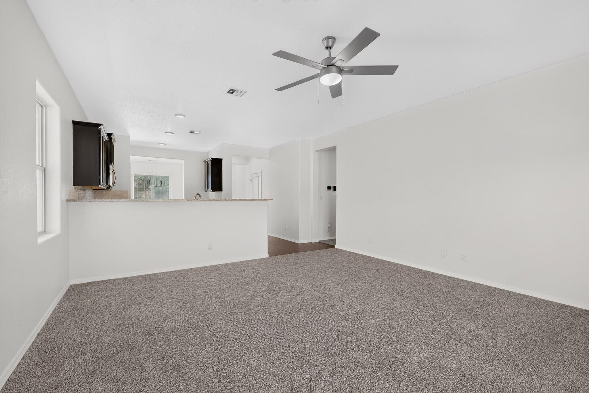 Photo 20 — 10039 Andrews Avenue SW