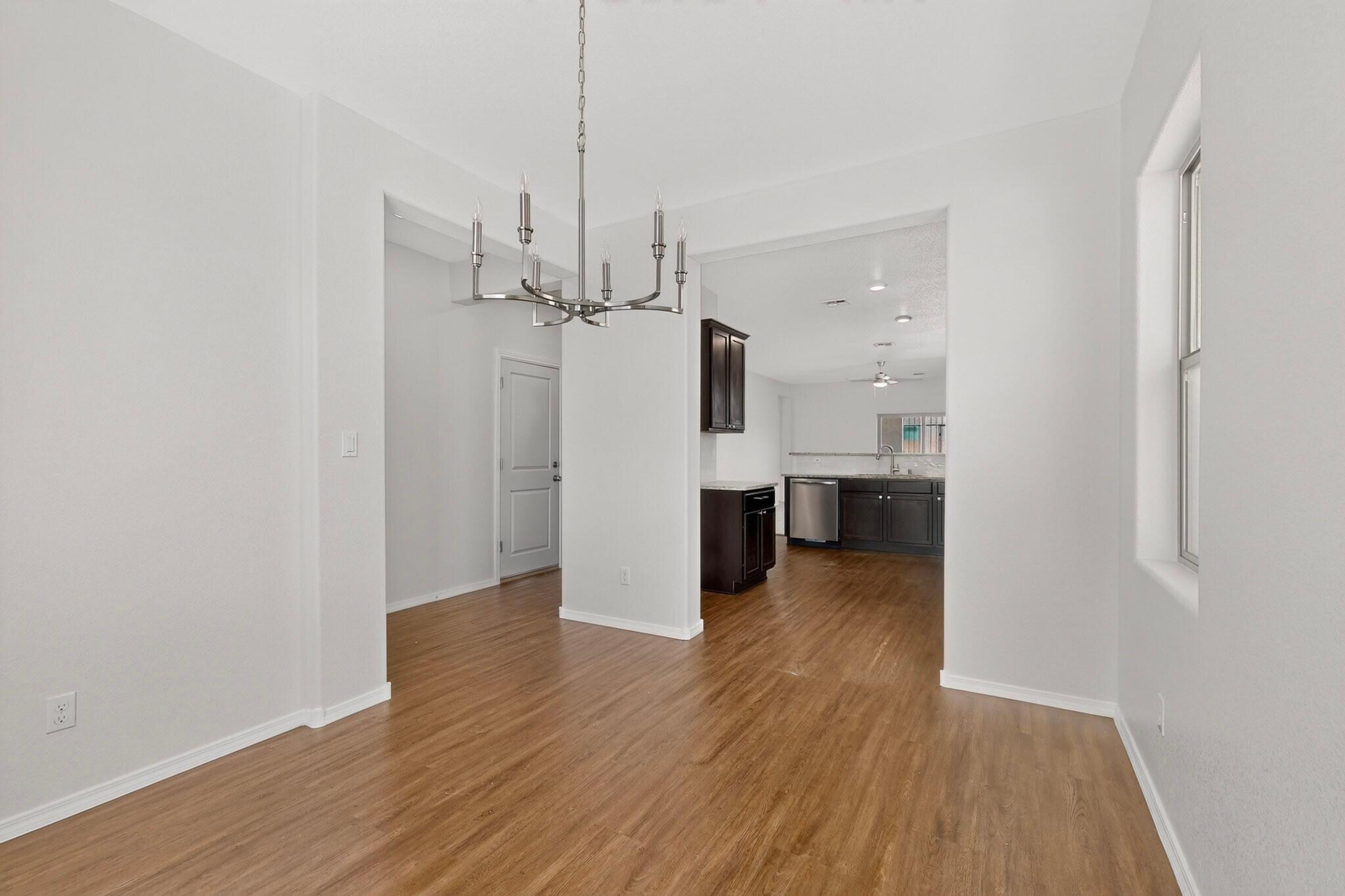 Photo 16 — 10039 Andrews Avenue SW
