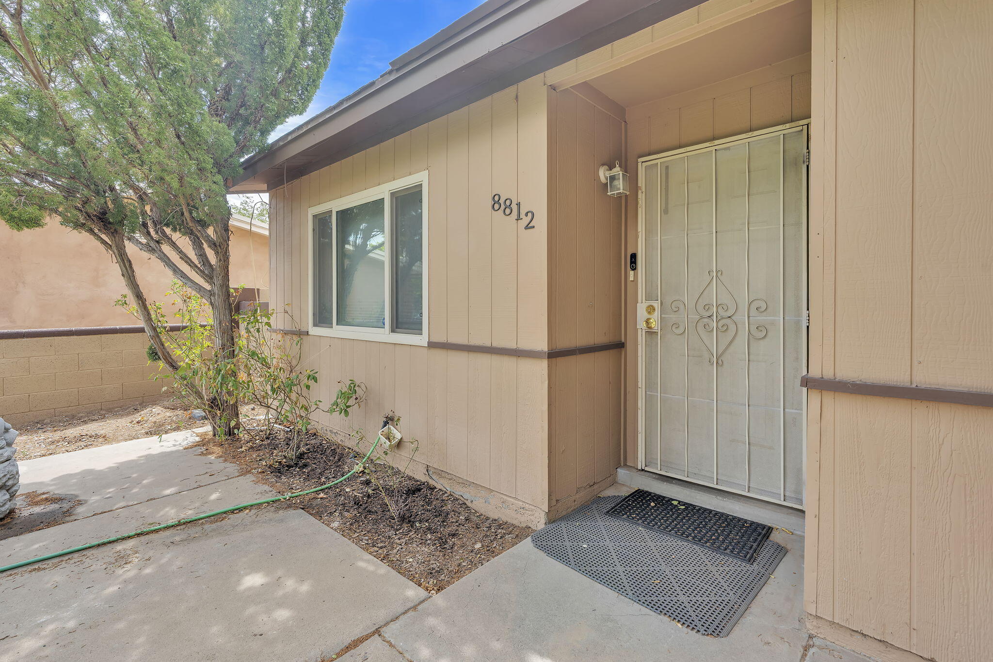 Photo 2 — 8812 Robby Avenue SW
