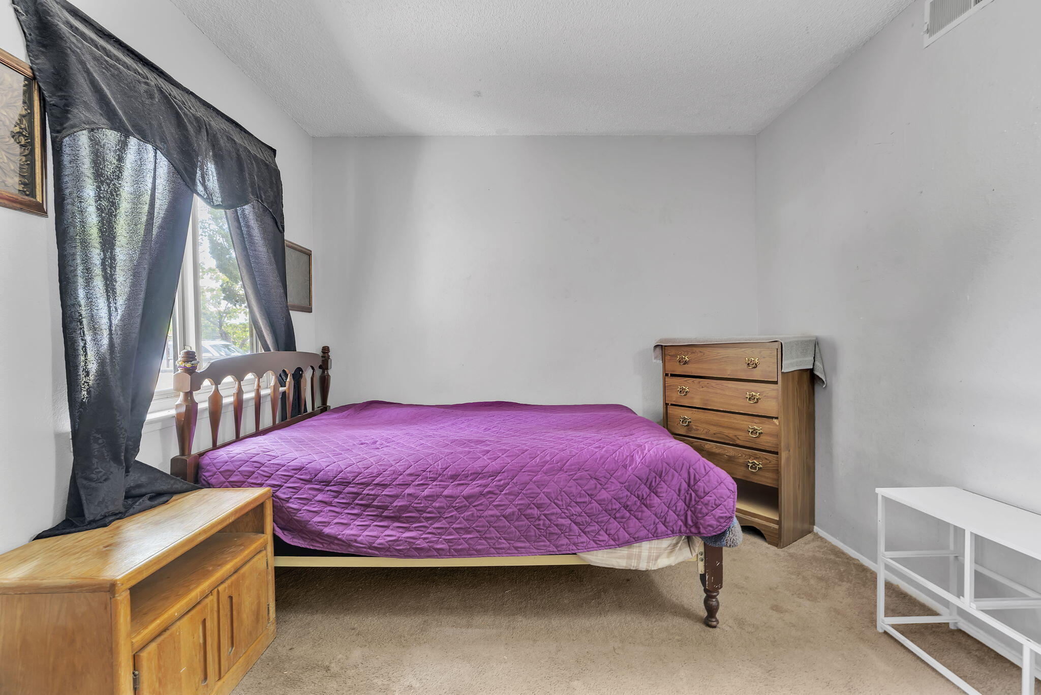 Photo 6 — 8812 Robby Avenue SW