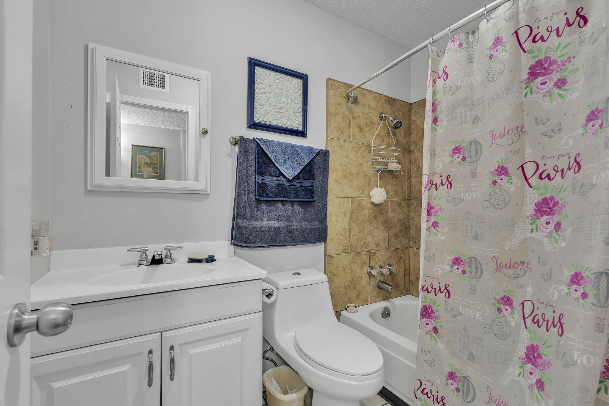 Photo 14 — 8812 Robby Avenue SW