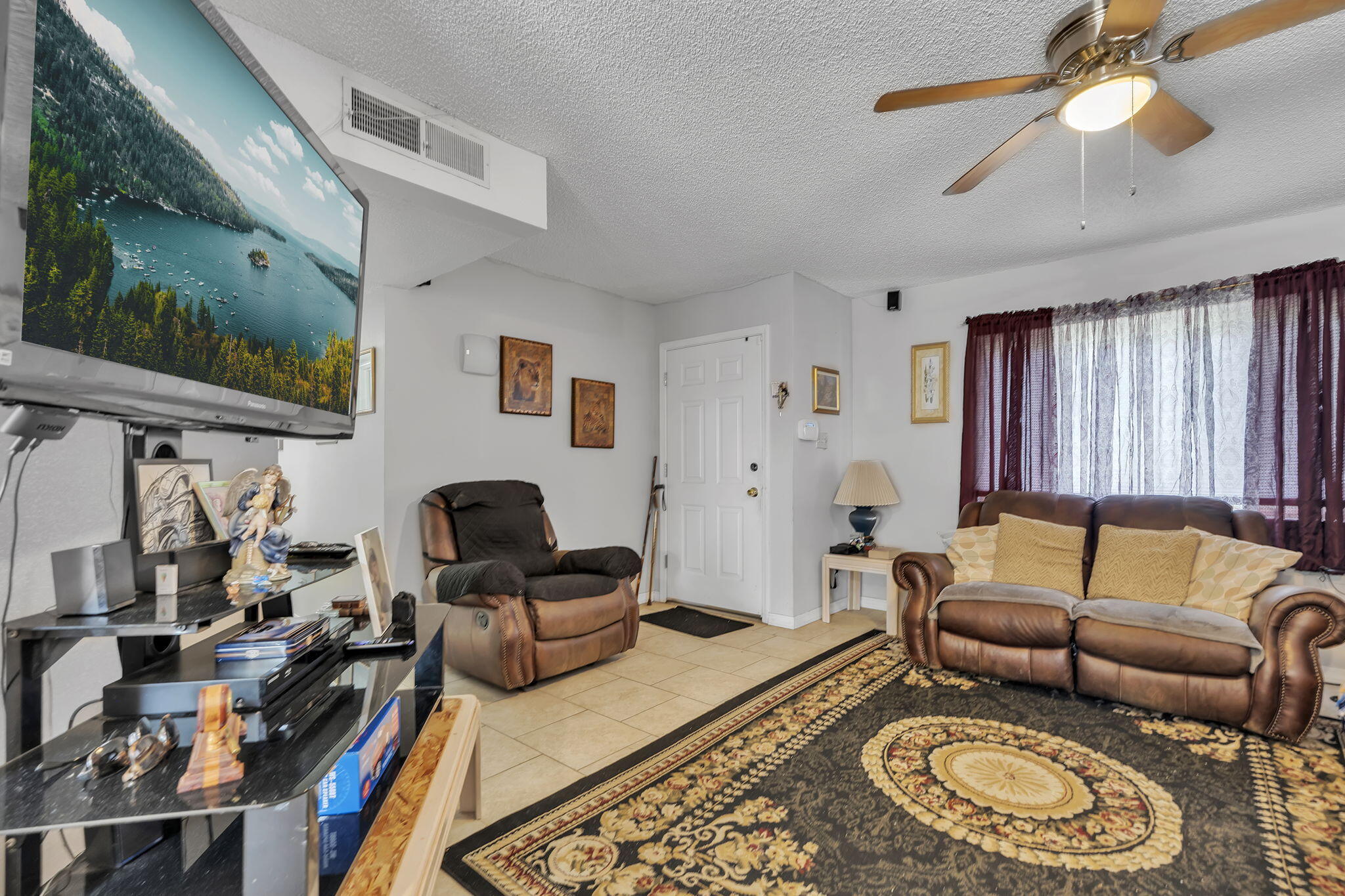 Photo 19 — 8812 Robby Avenue SW