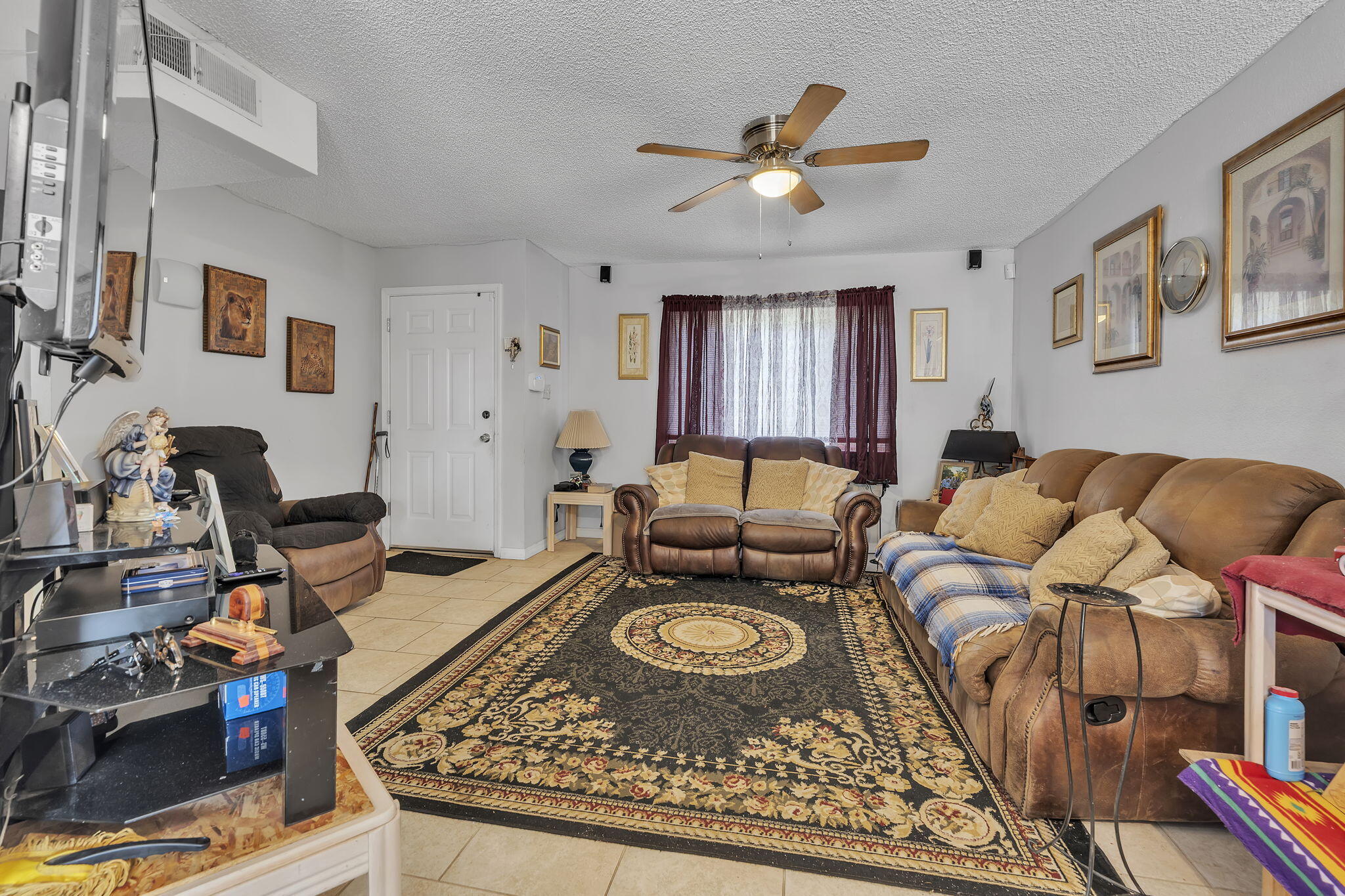 Photo 20 — 8812 Robby Avenue SW