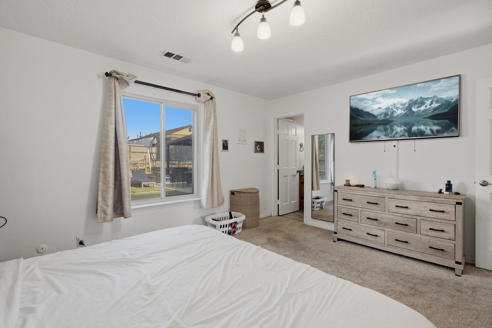 Photo 15 — 232 17th Street SE
