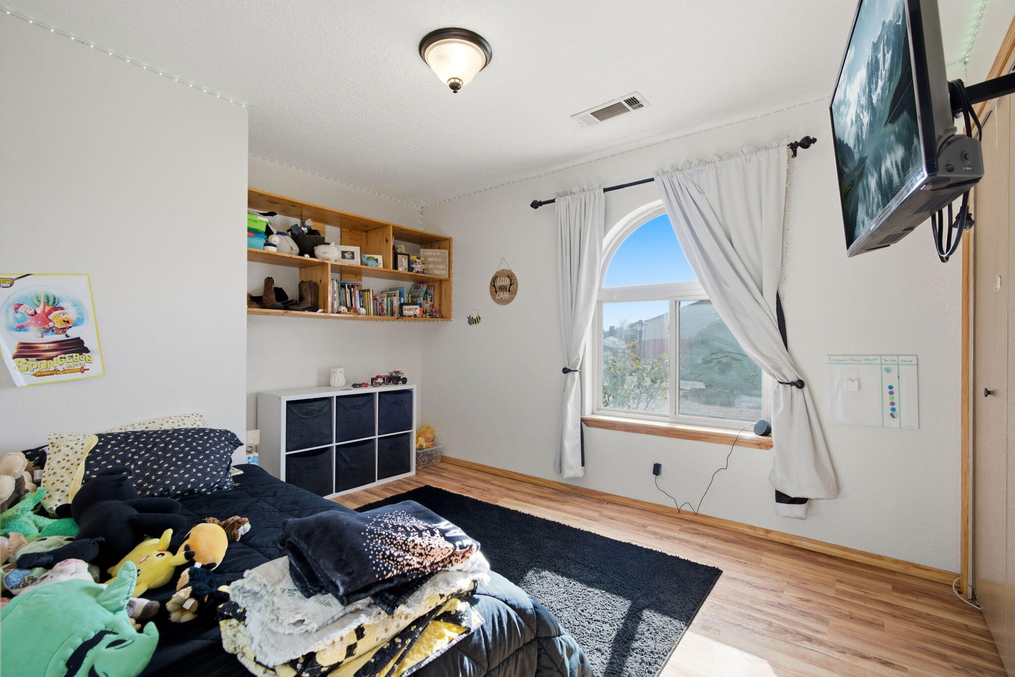 Photo 10 — 232 17th Street SE