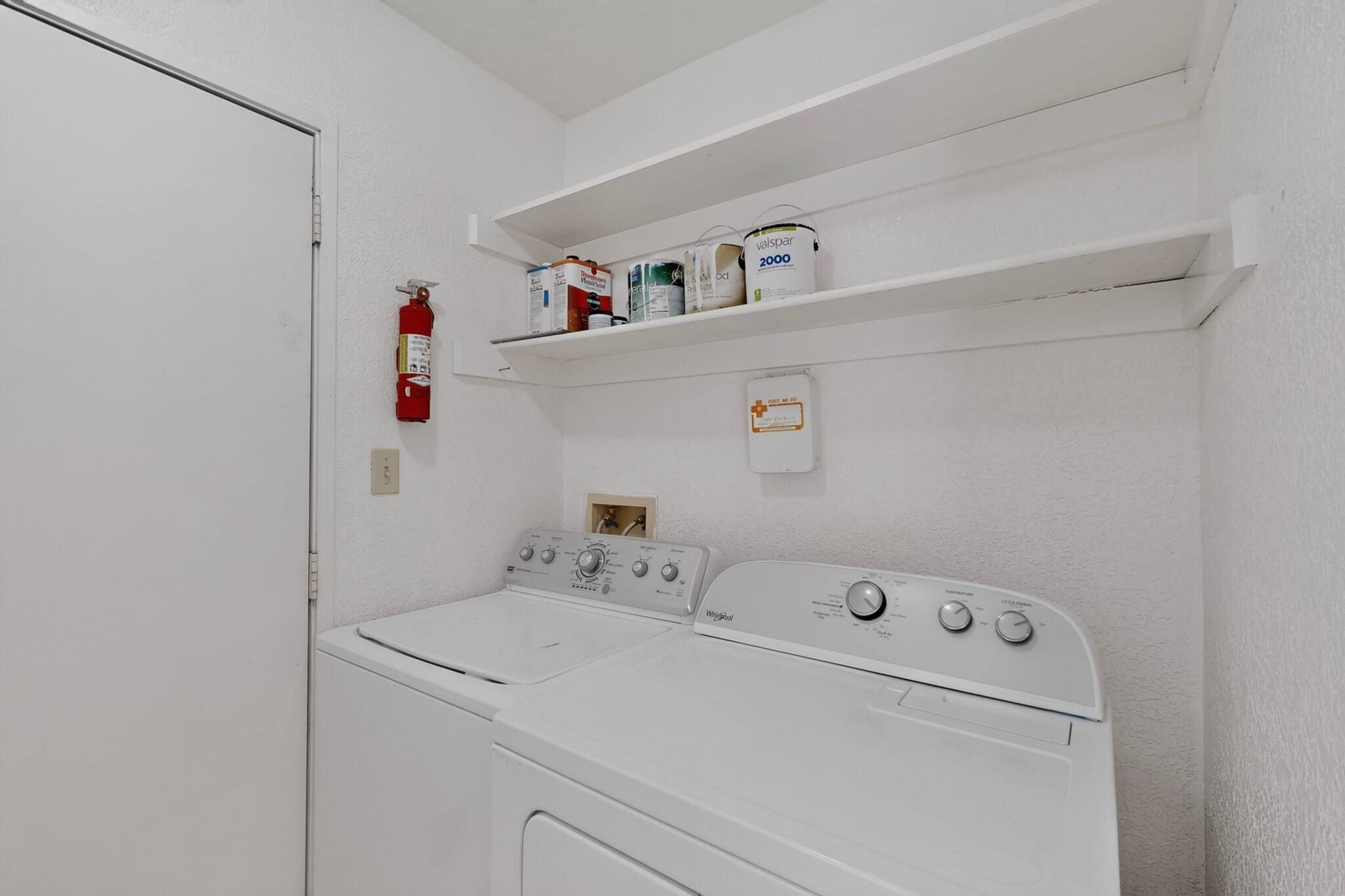 Photo 8 — 2900 Vista Del Rey NE UNIT 25B