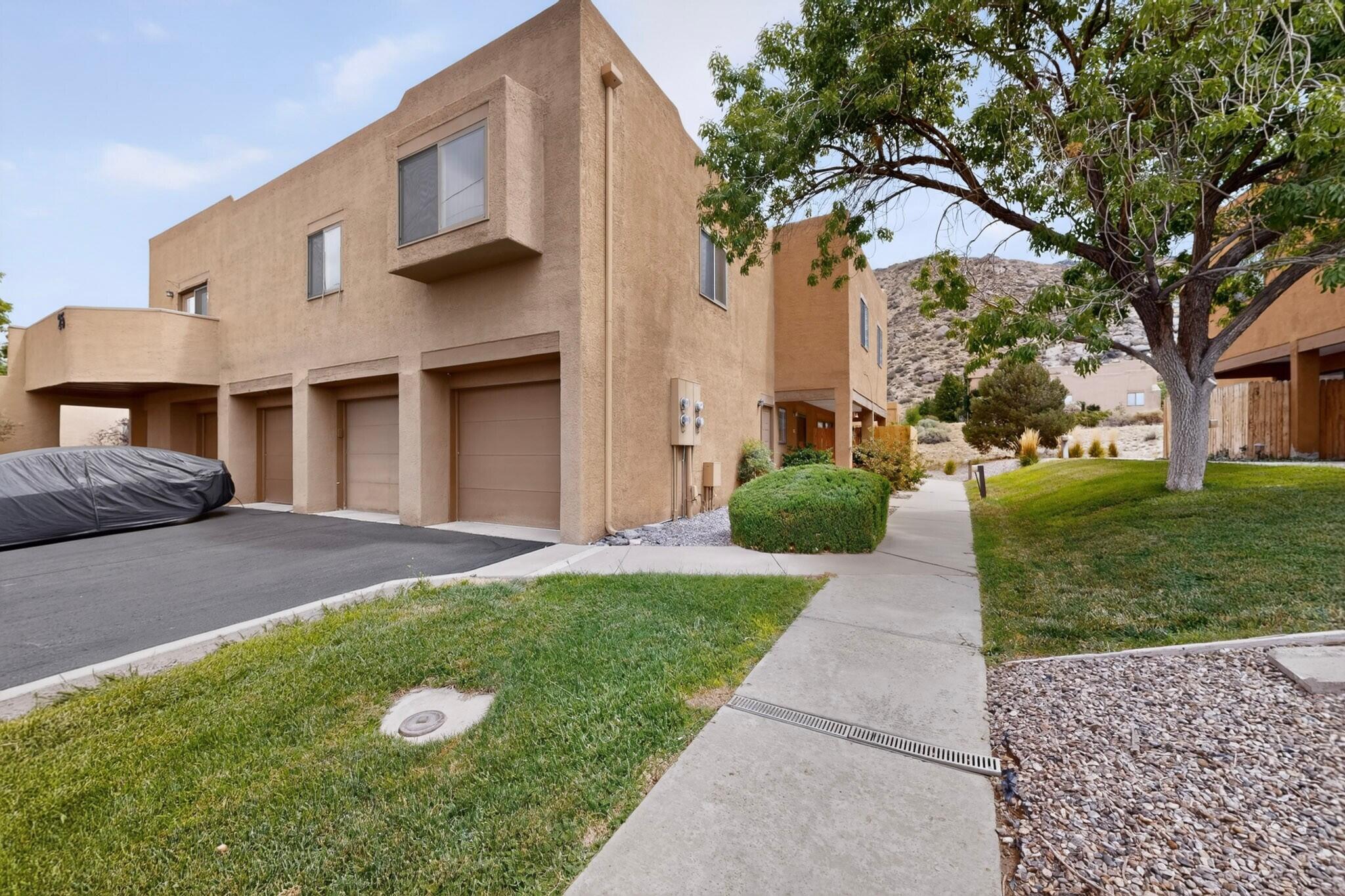 Photo 10 — 2900 Vista Del Rey NE UNIT 25B