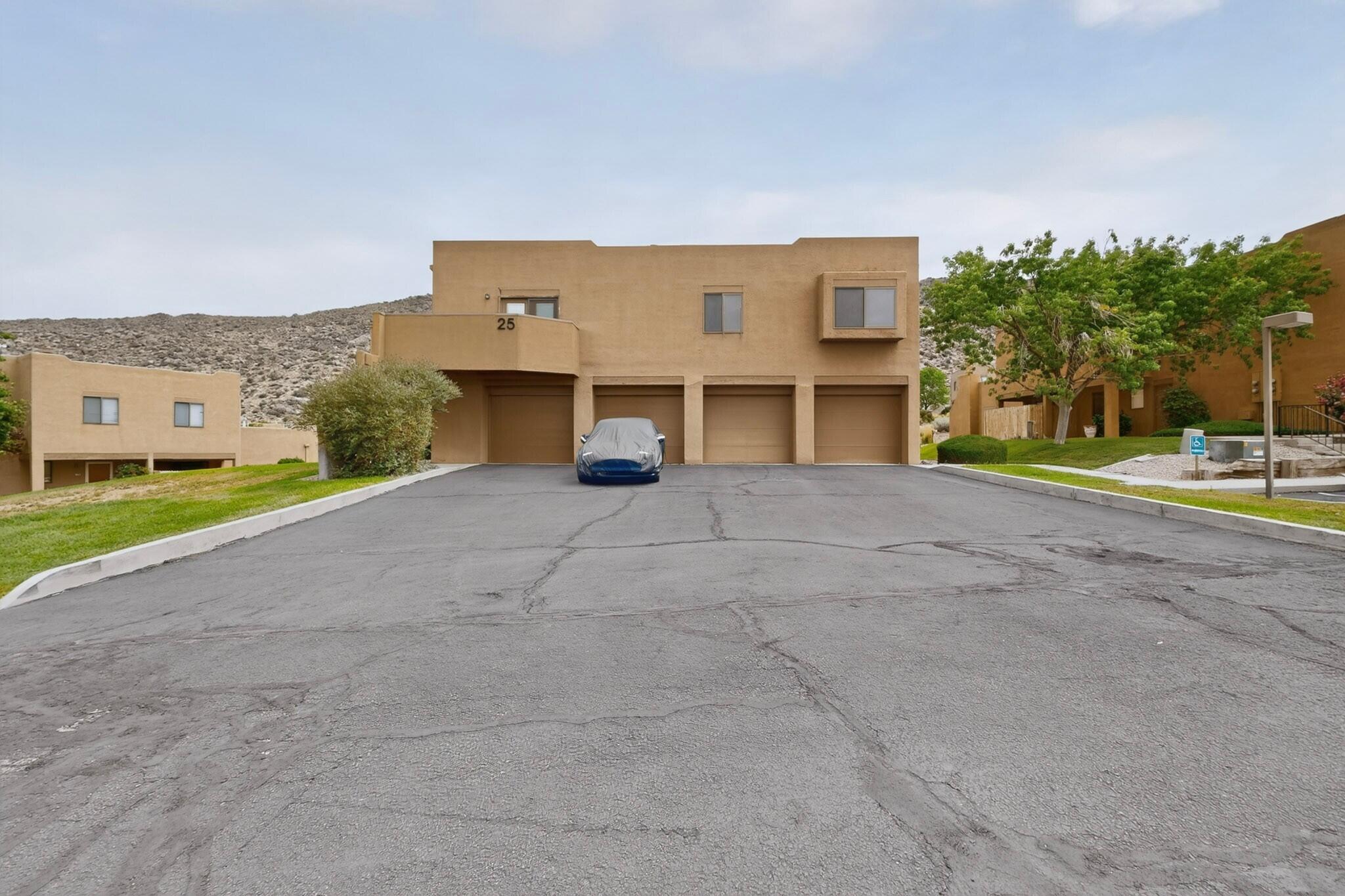 Photo 12 — 2900 Vista Del Rey NE UNIT 25B