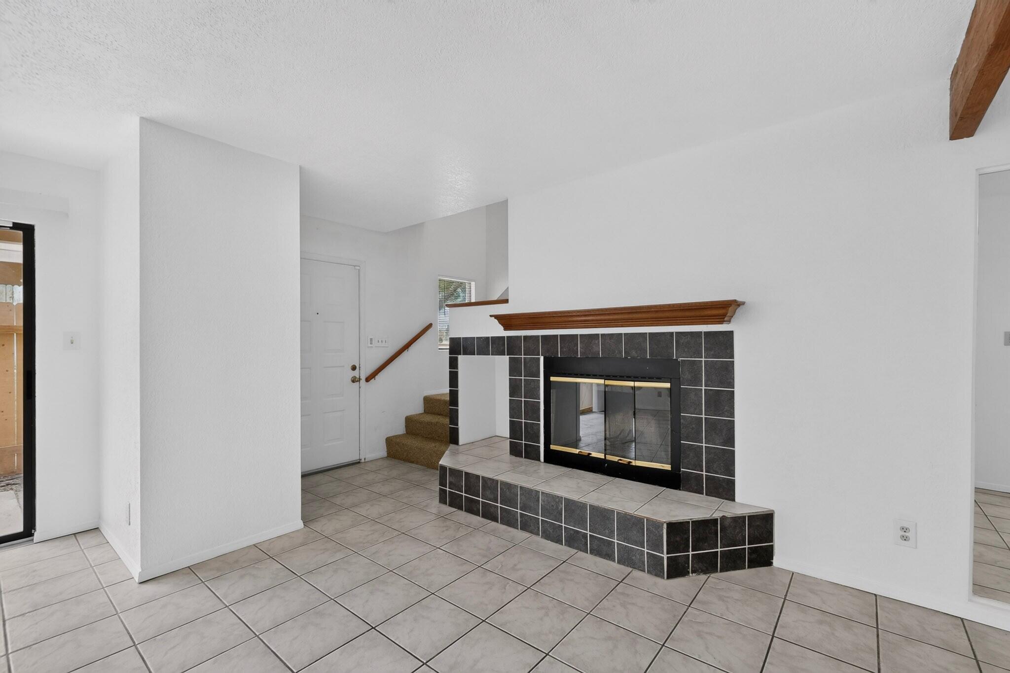 Photo 20 — 2900 Vista Del Rey NE UNIT 25B