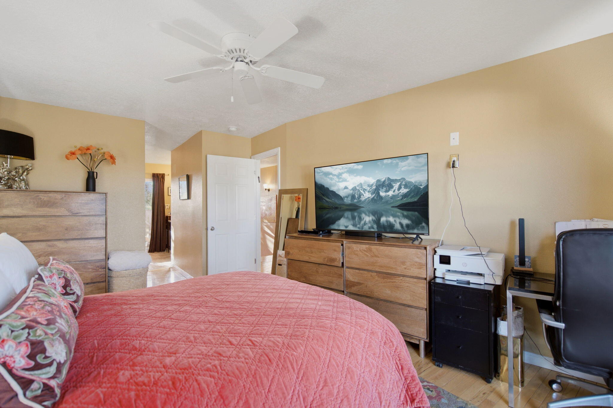 Photo 11 — 2700 Vista Grande Drive NW UNIT 14