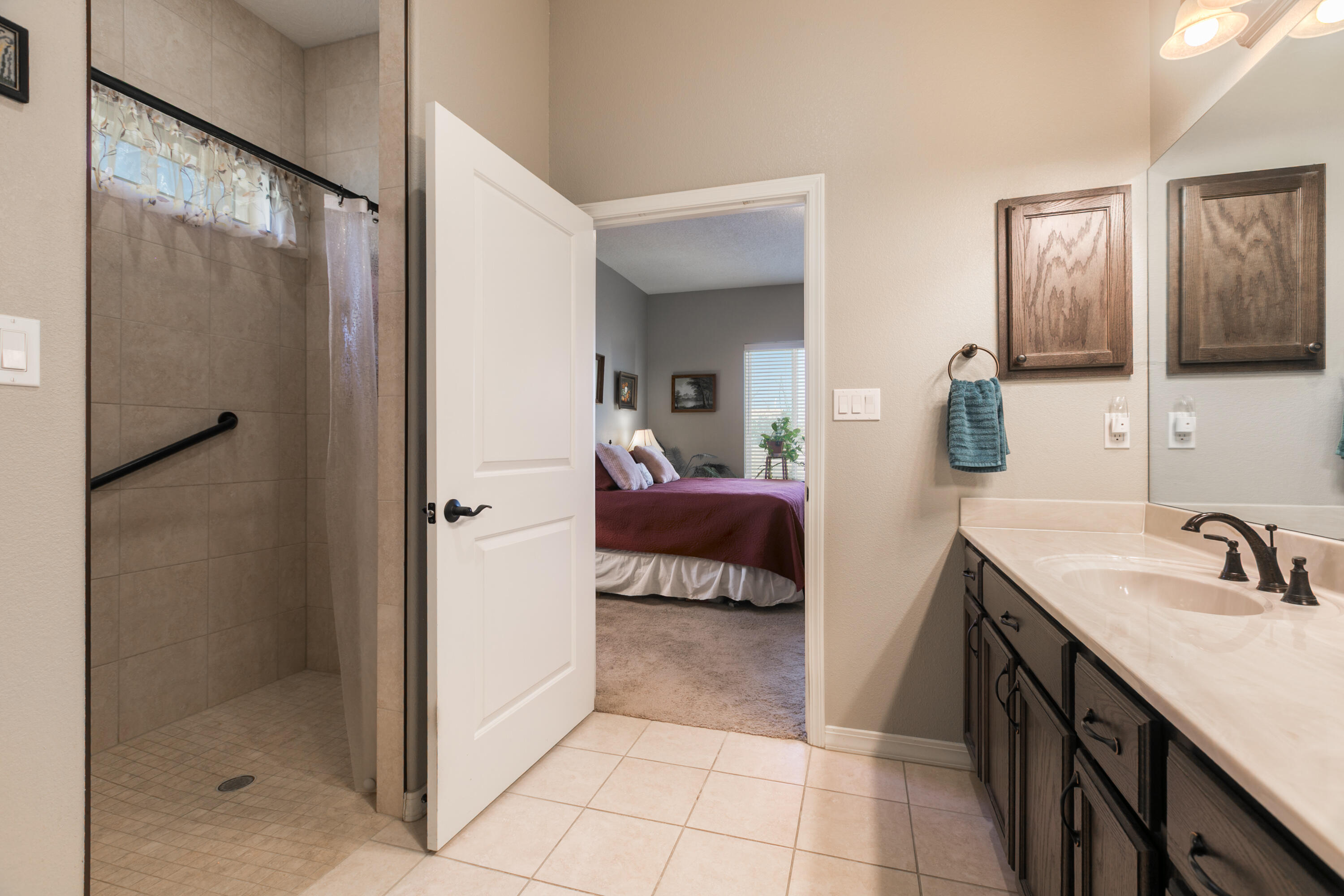 Photo 8 — 4070 Mora River Avenue SW