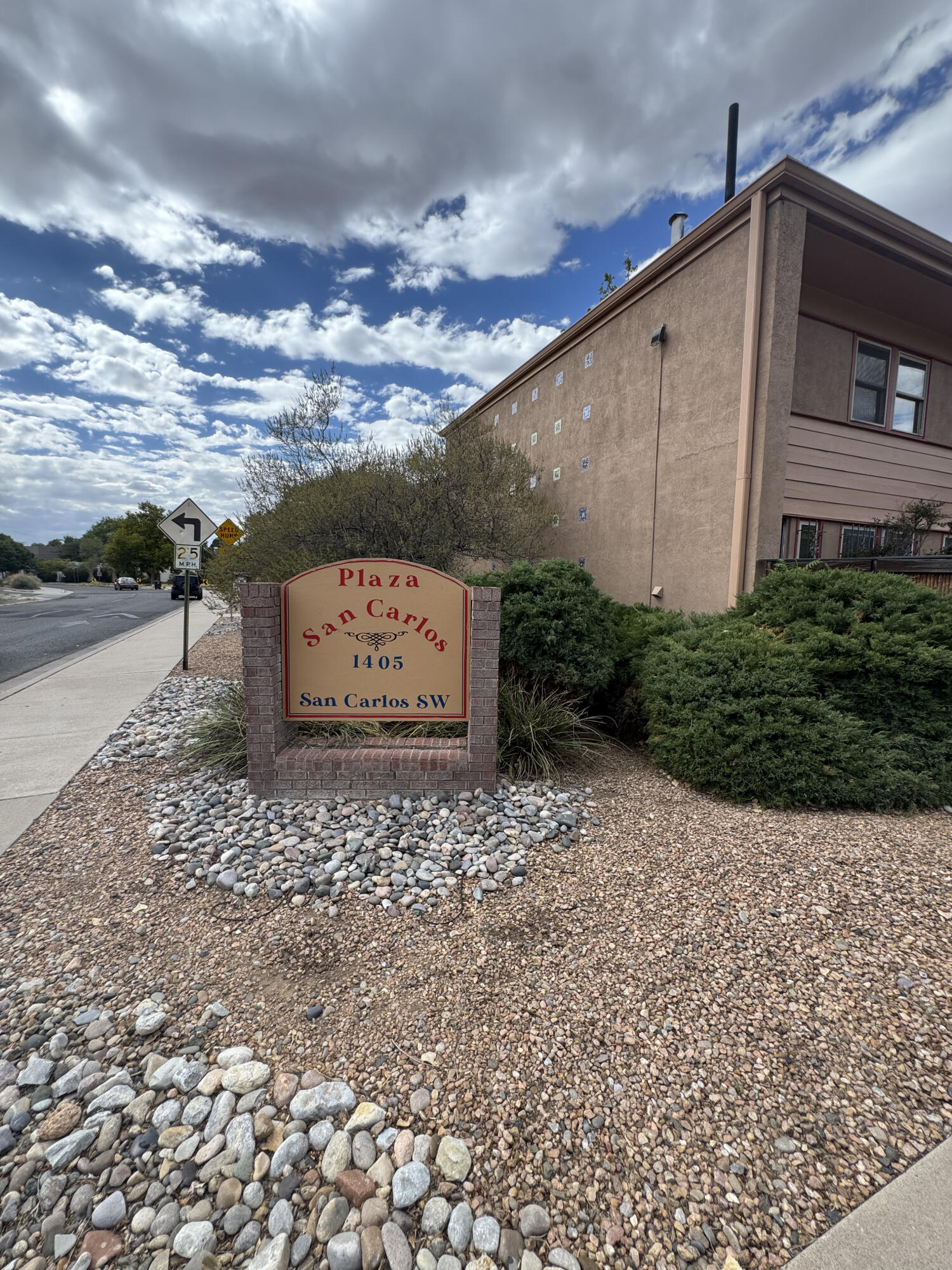 1405 San Carlos Road SW APT 7, Albuquerque, NM 87104