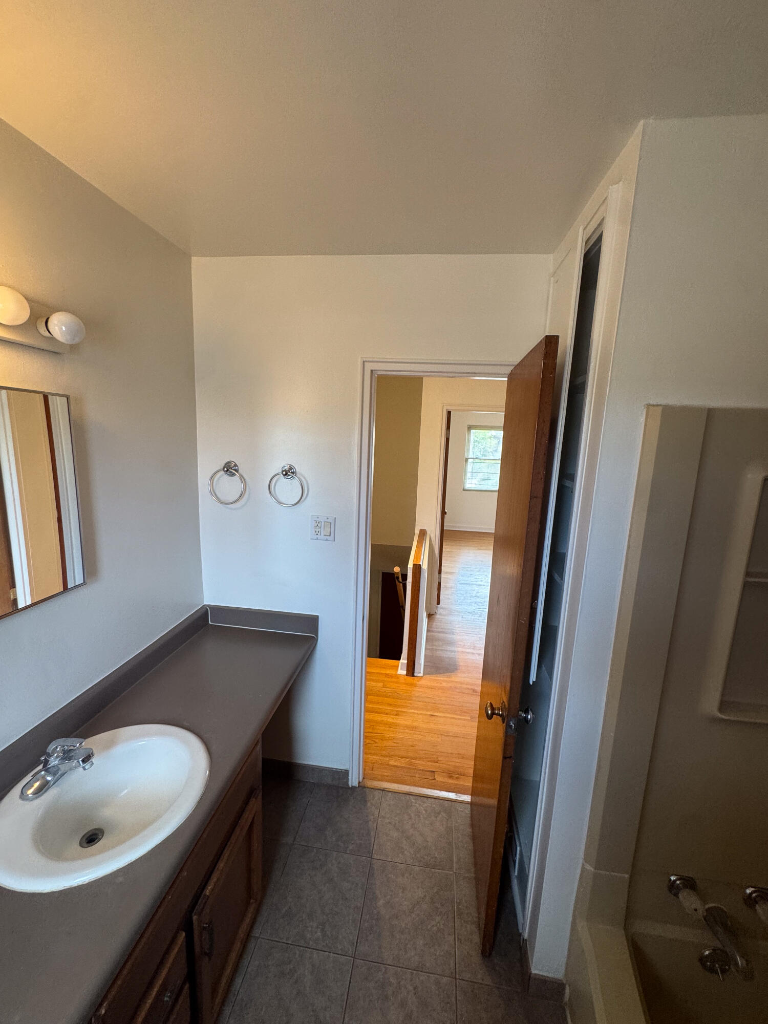 Photo 14 — 1405 San Carlos Road SW APT 7