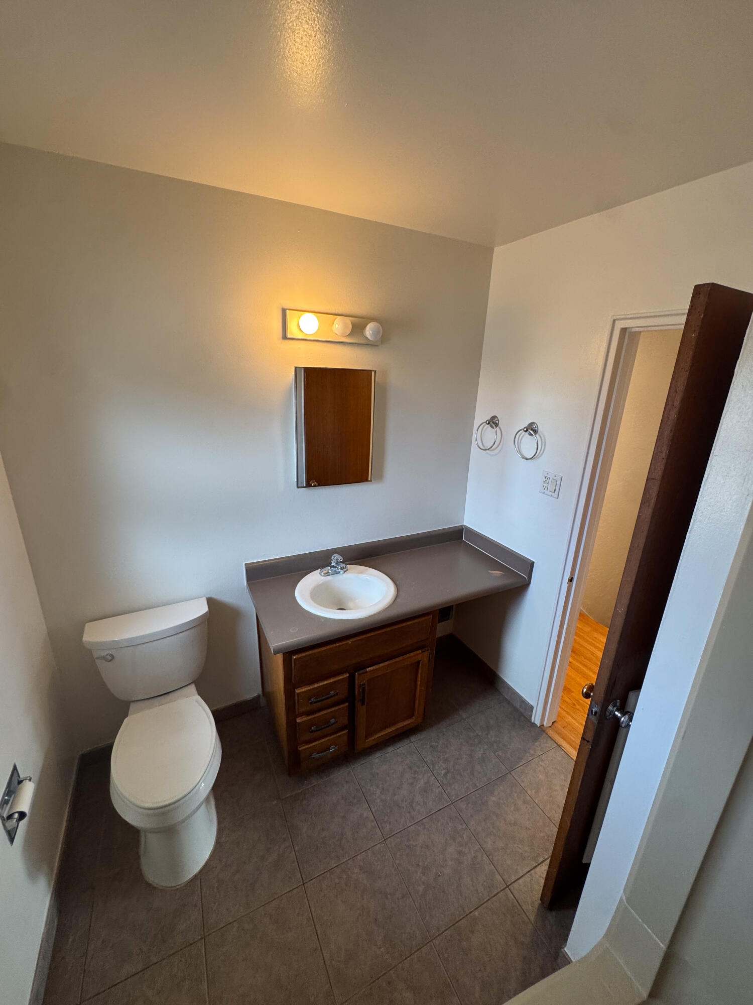 Photo 12 — 1405 San Carlos Road SW APT 7
