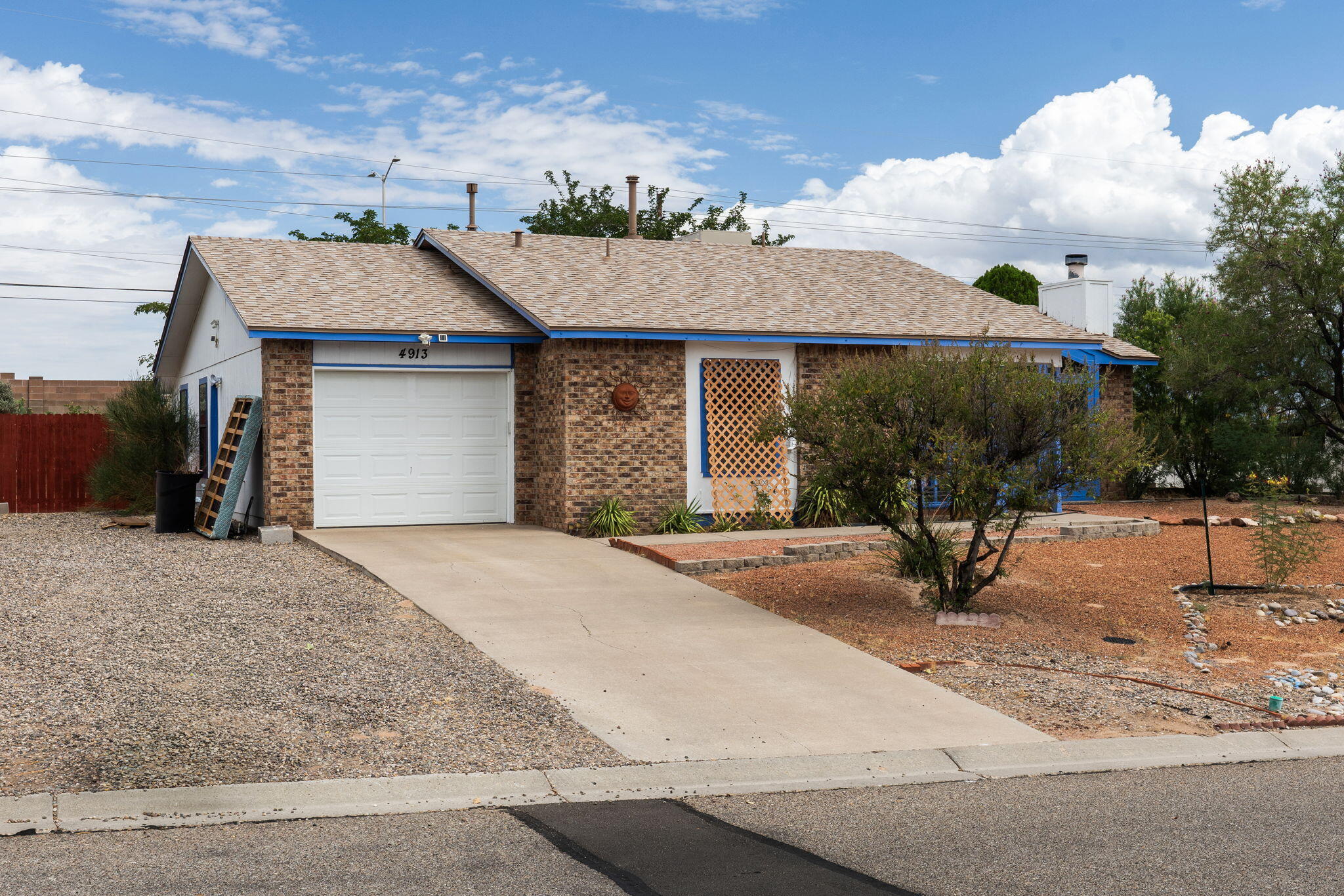 Photo 4 — 4913 Chromium Drive NE