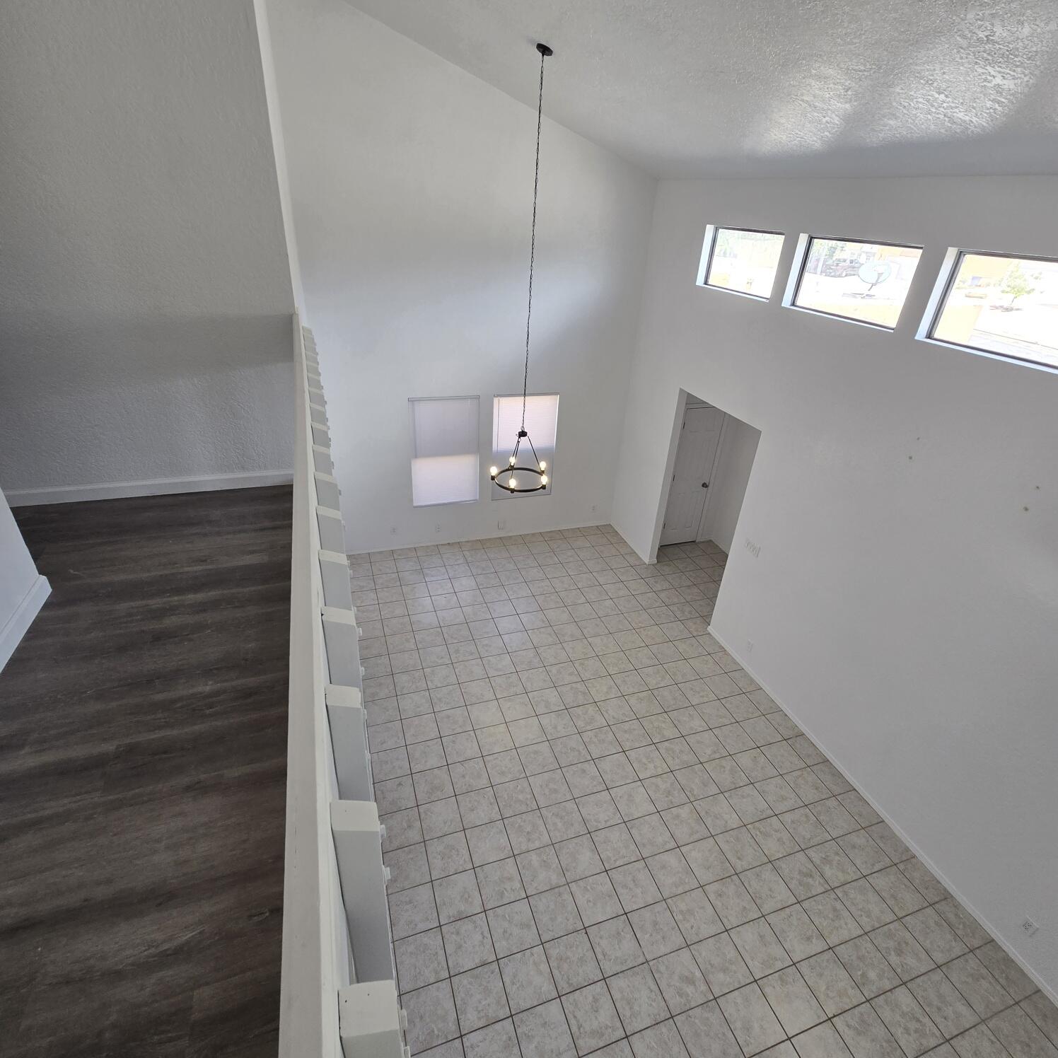 Photo 5 — 5429 Overlook Drive NE