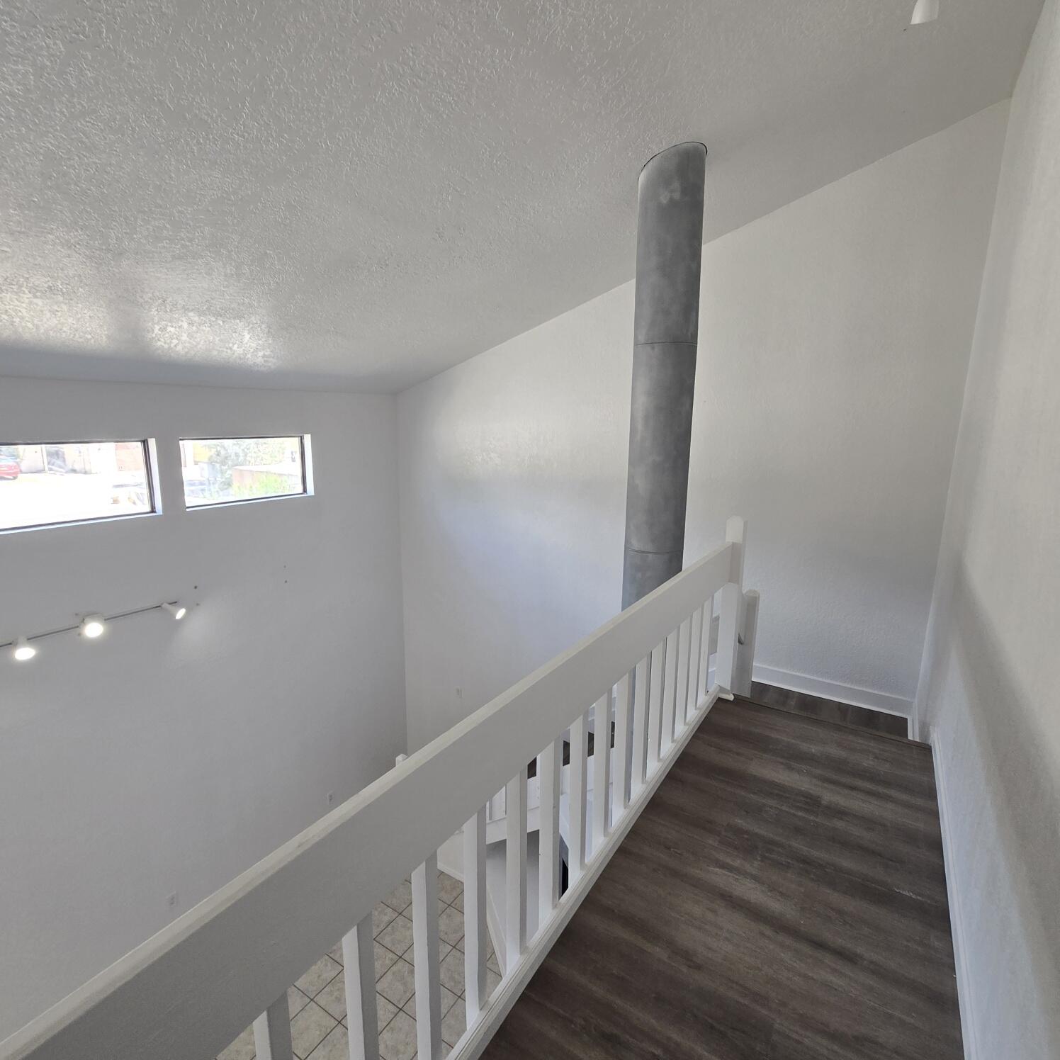 Photo 6 — 5429 Overlook Drive NE