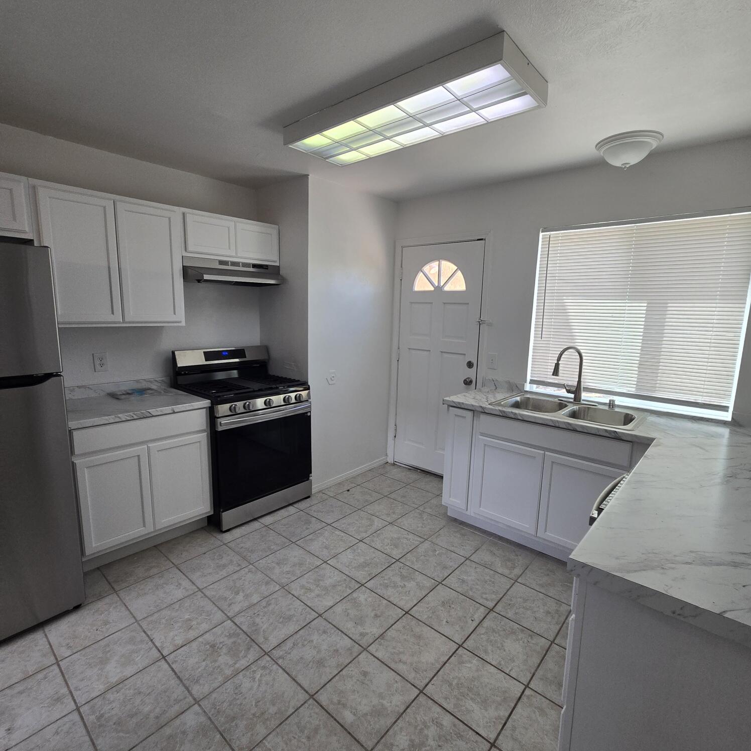 Photo 18 — 5429 Overlook Drive NE