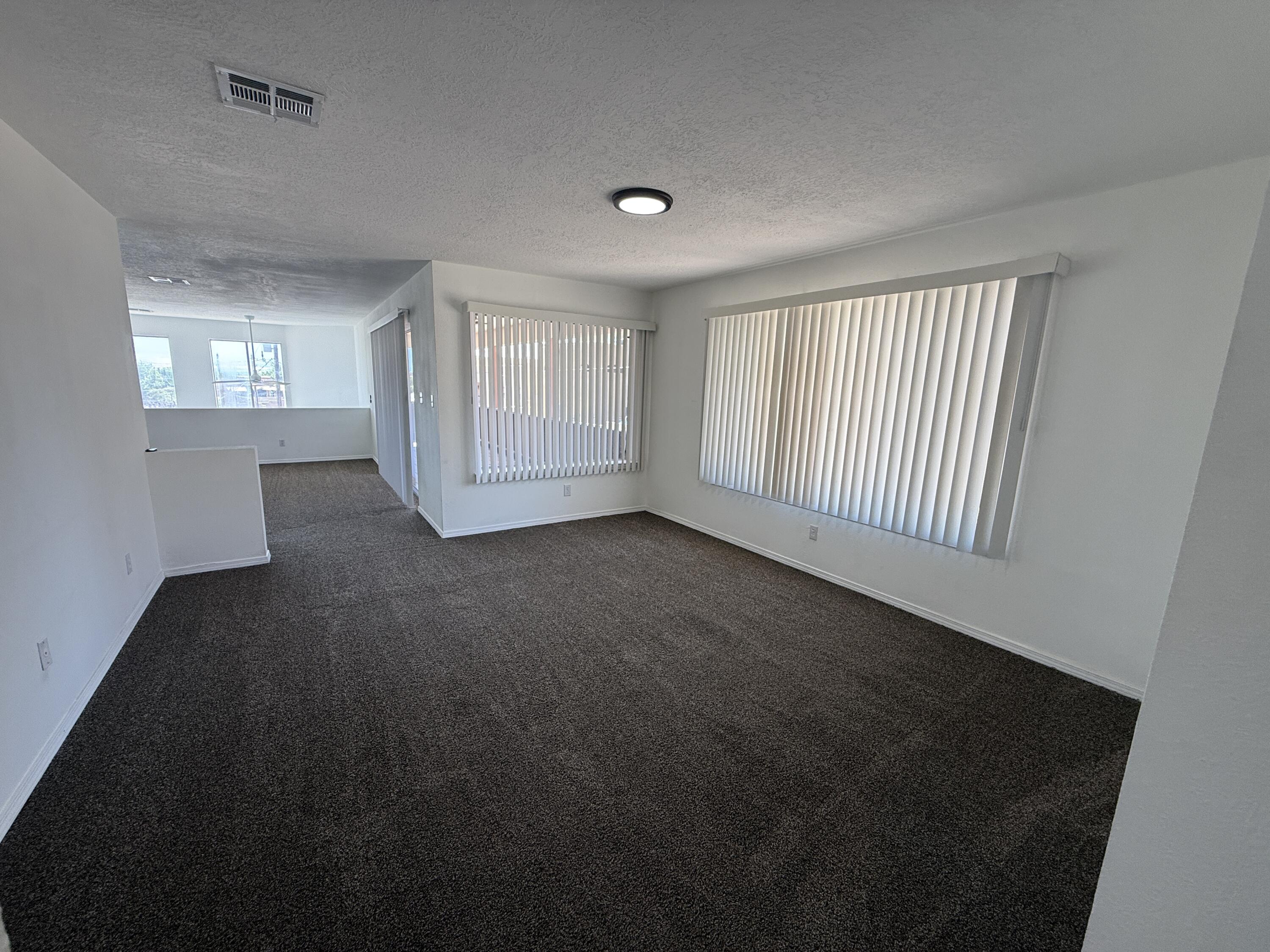 Photo 14 — 4808 Driftwood Avenue NW