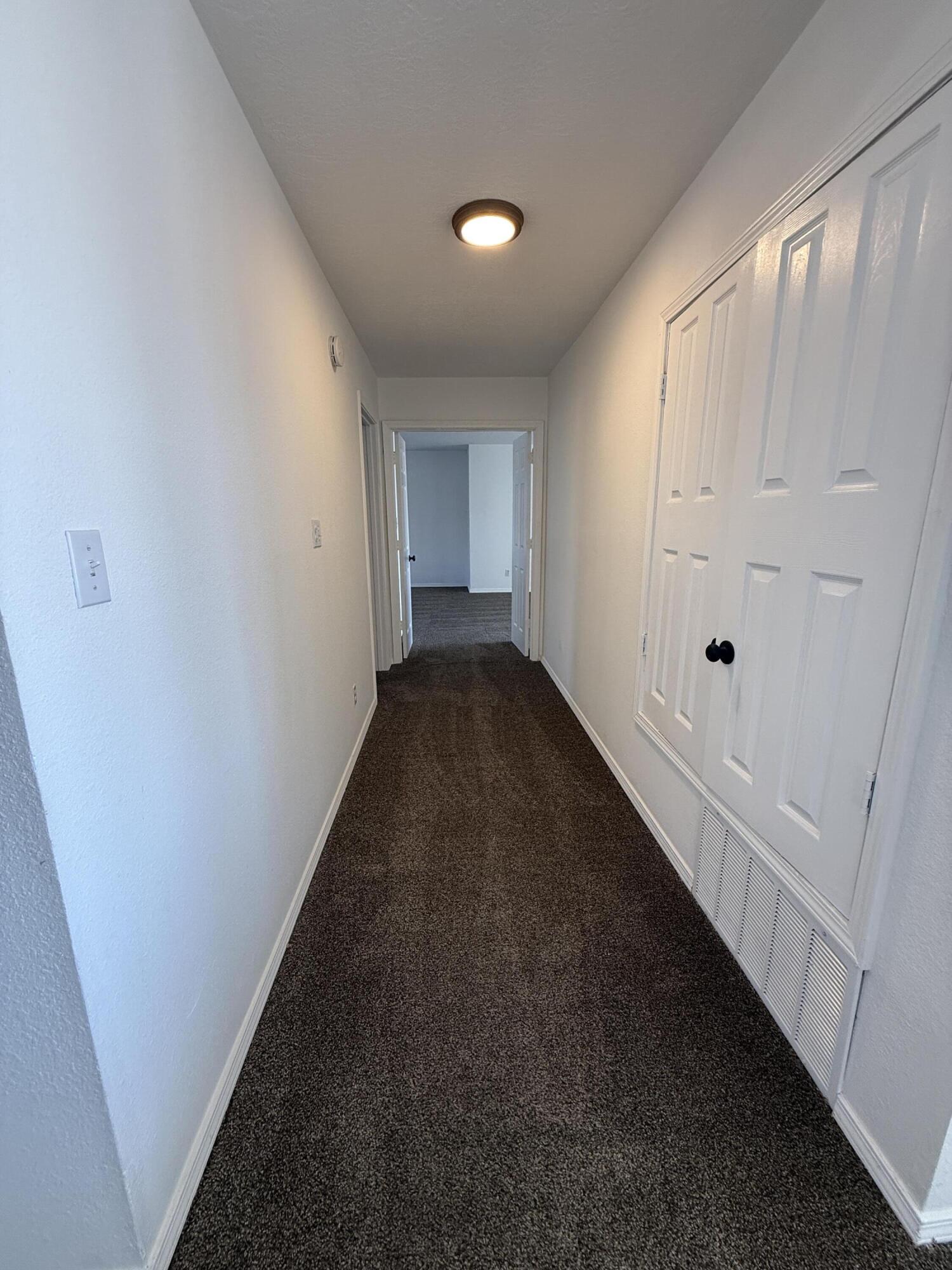 Photo 16 — 4808 Driftwood Avenue NW