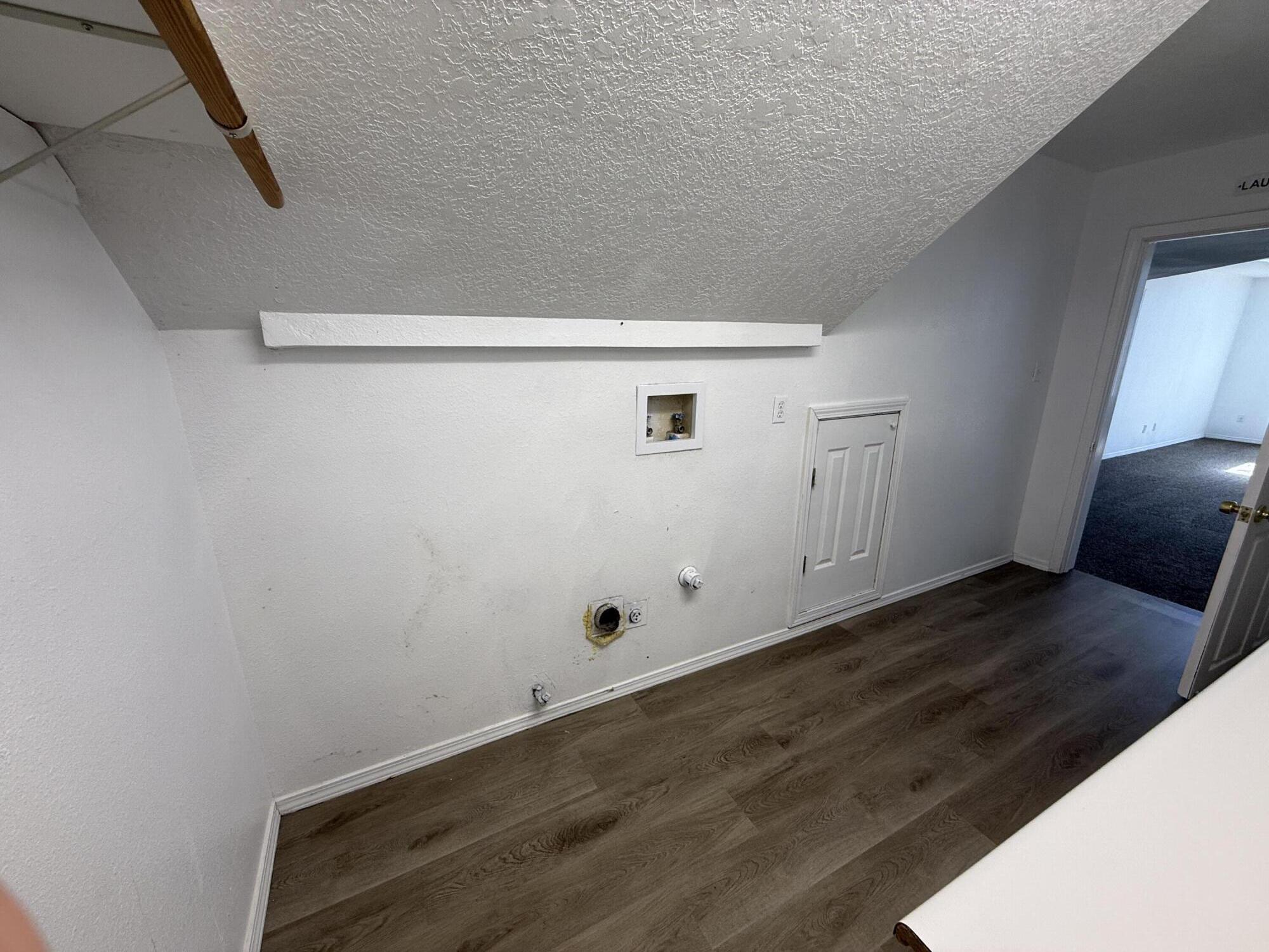 Photo 19 — 4808 Driftwood Avenue NW