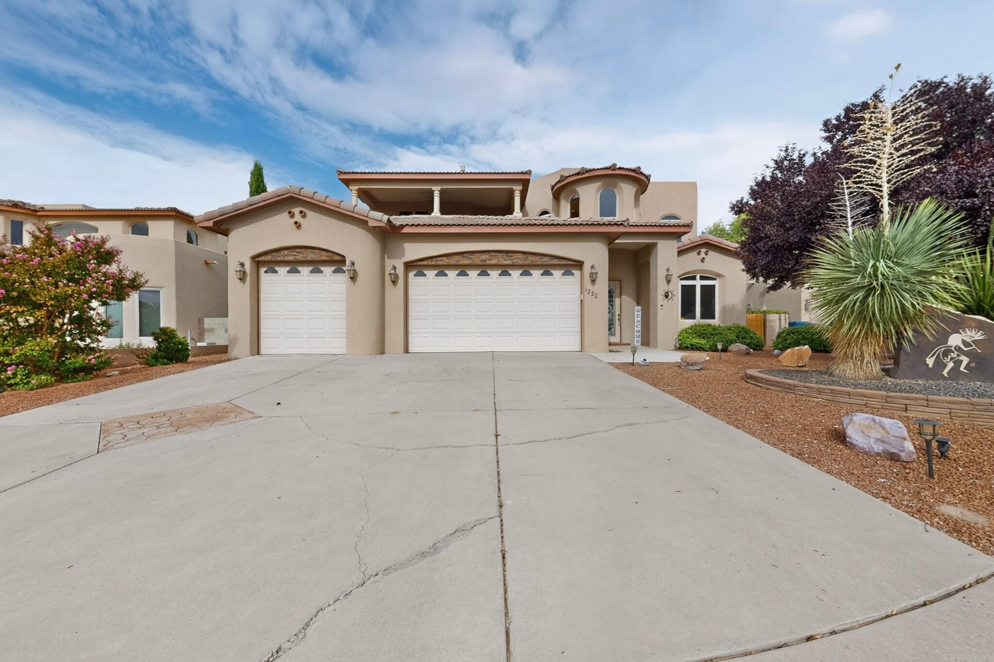 1220 Blanca Avenue NW, Los Lunas, NM 87031